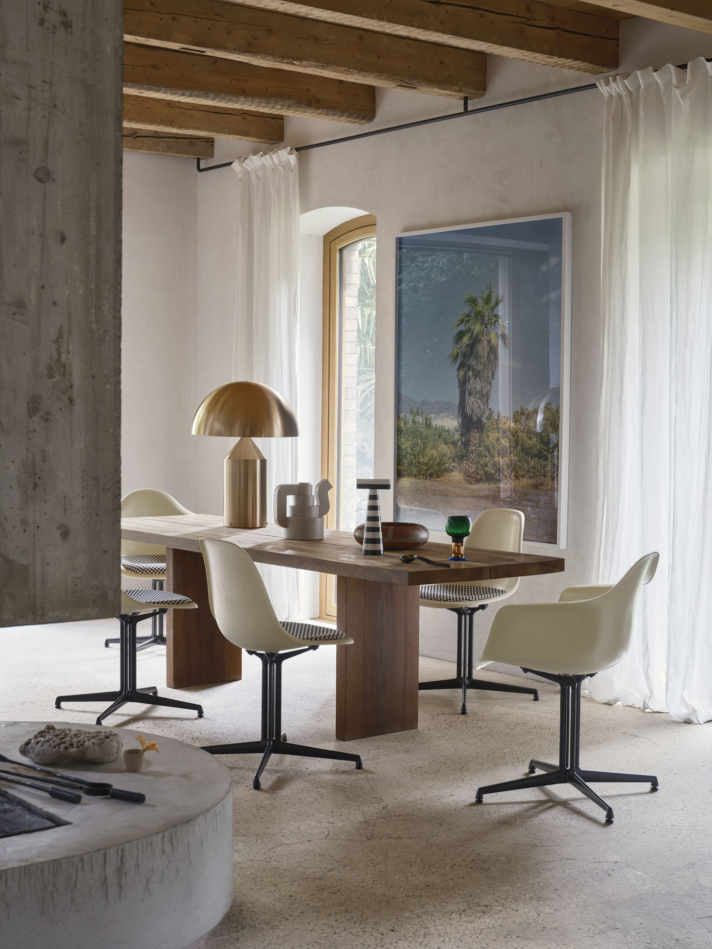Eames Plastic Arm Chair DAL Chair Vitra