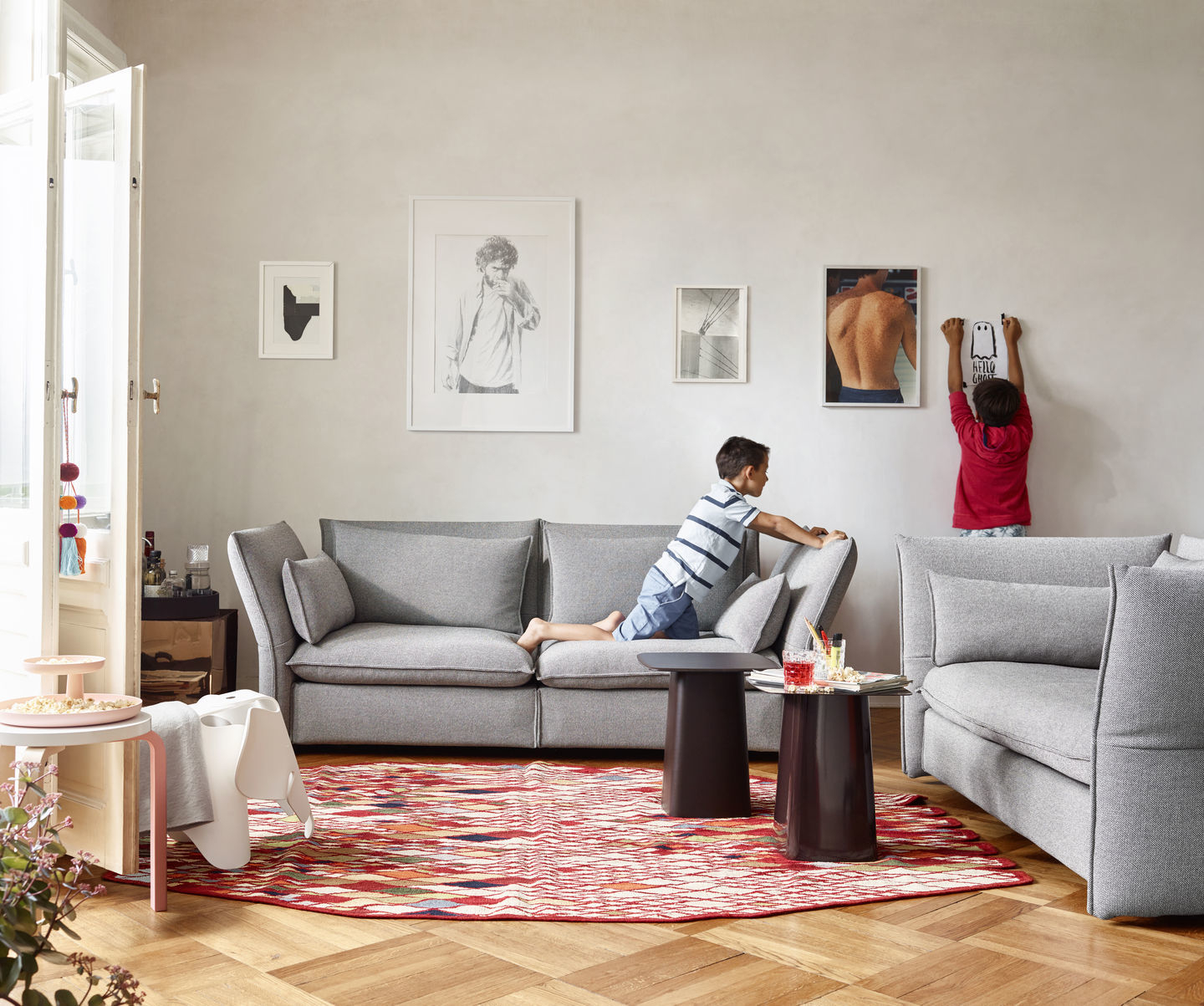 Metal Side Table Small Vitra