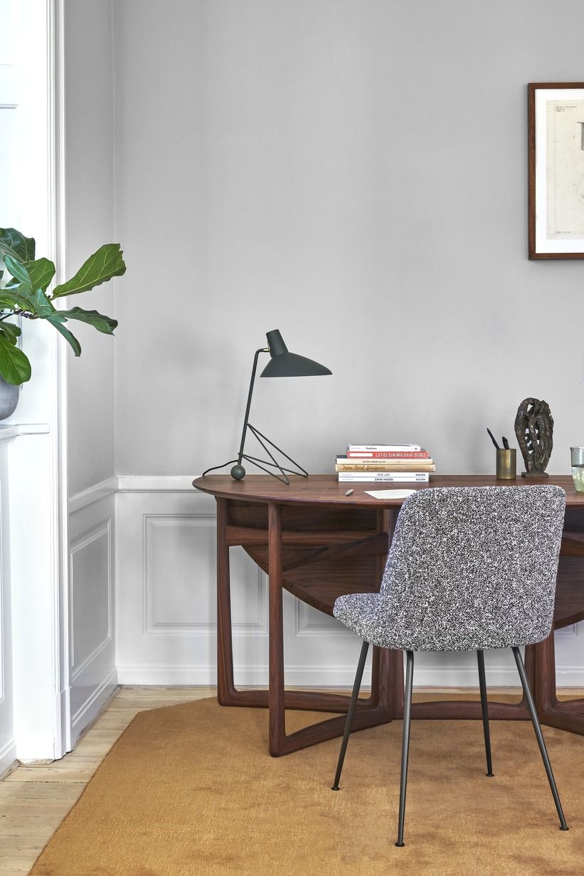 Drop Leaf HM6 Table Dining Table AndTradition