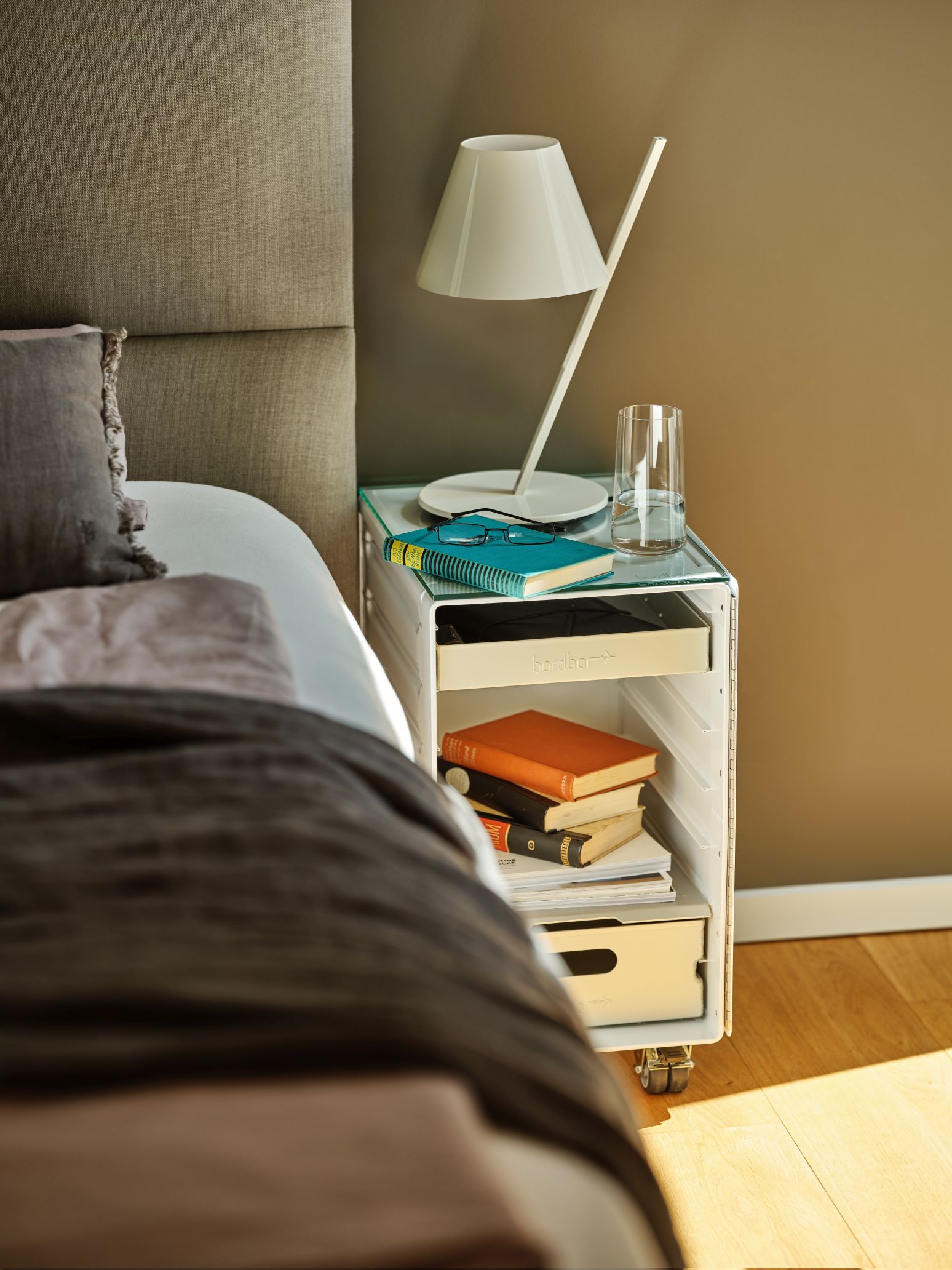 Box Bedsidetable Equipment Set Accessoires Bordbar