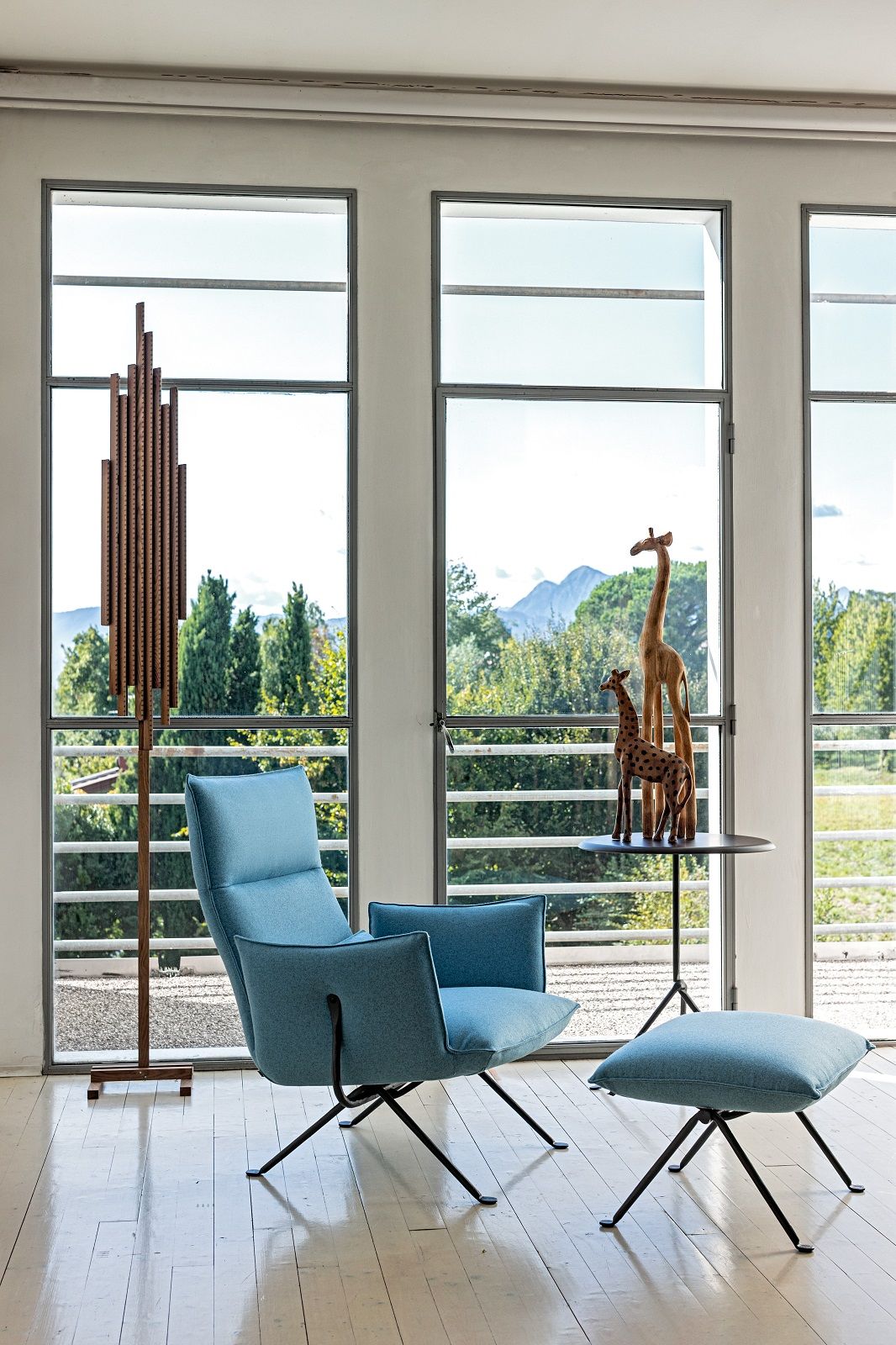 Officina Armchair with high back armchair high Magis