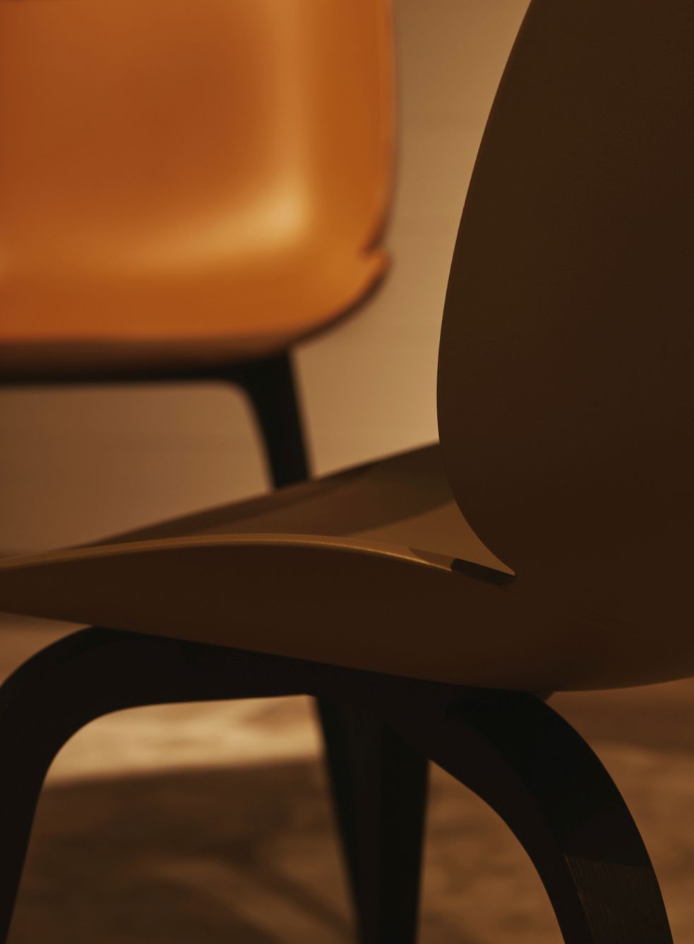 Beetle Chair Dining Chair Unupholstered Plastic Frame Alabaster White Gubi