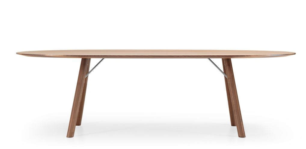 Akio Table Girsberger