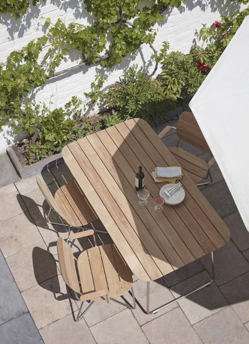 Lilium Table Outdoor dining table Skagerak by Fritz Hansen