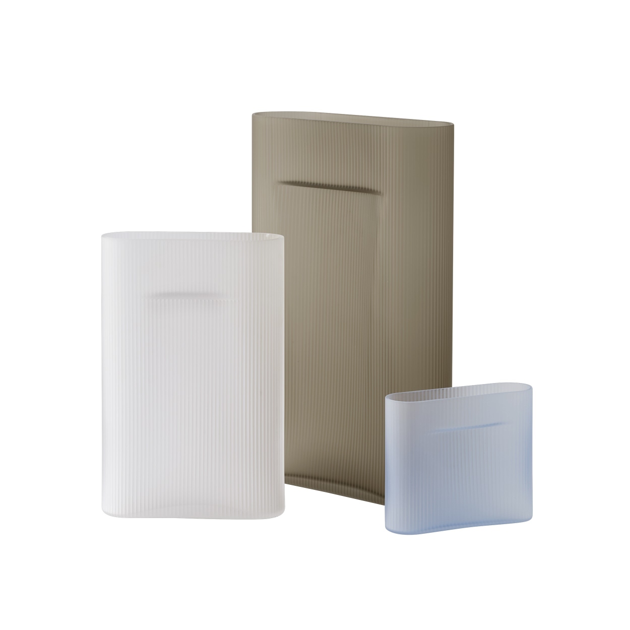 Ridge Vase Muuto Frosted glass Light blue H 35 cm Ridge Vase Muuto Frosted glass Light blue H 35 cm