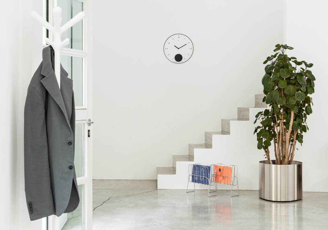 Nox Flora Flowerpot on castors Rexite
