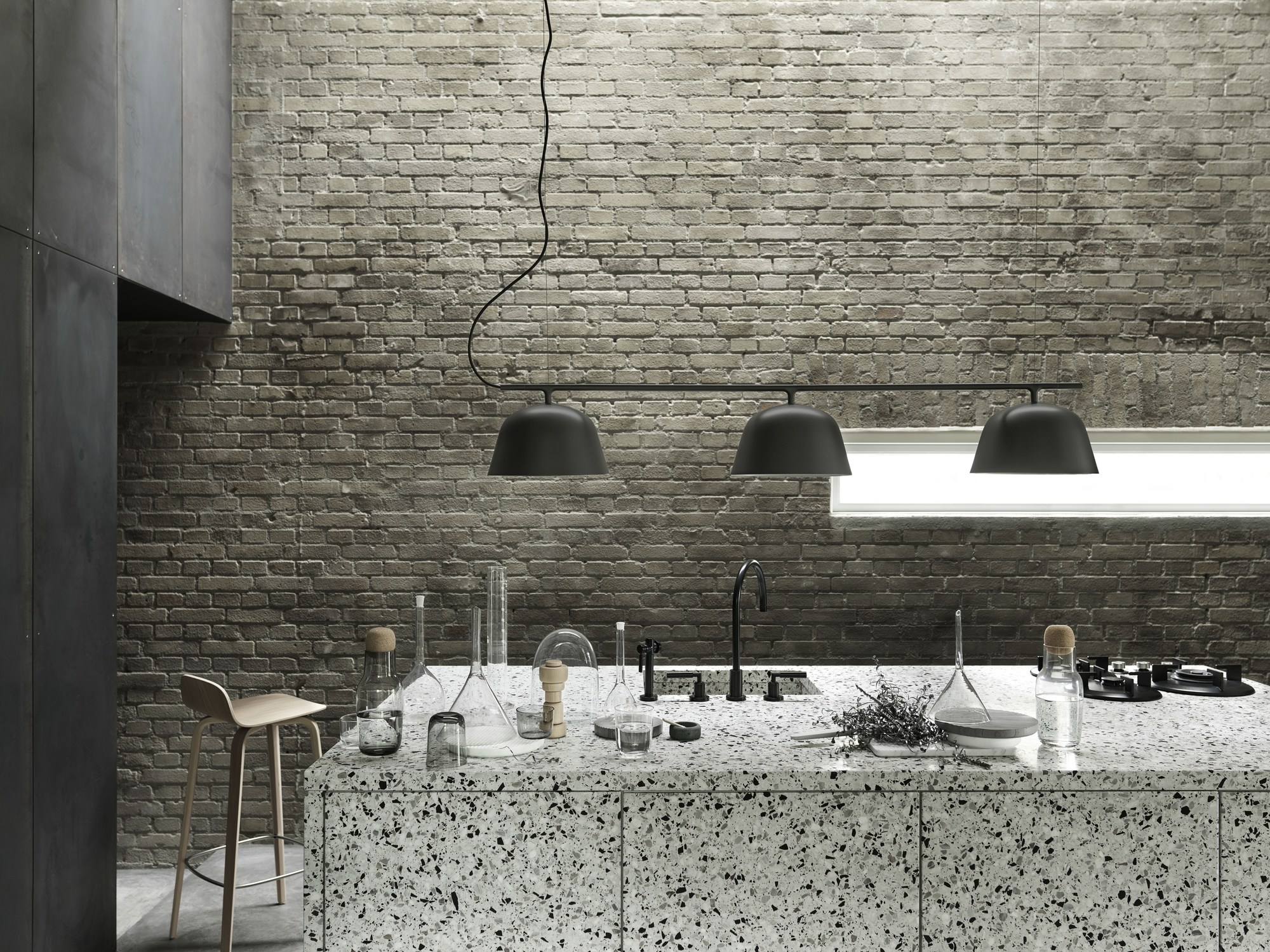Ambit Rail pendant lamp Muuto
