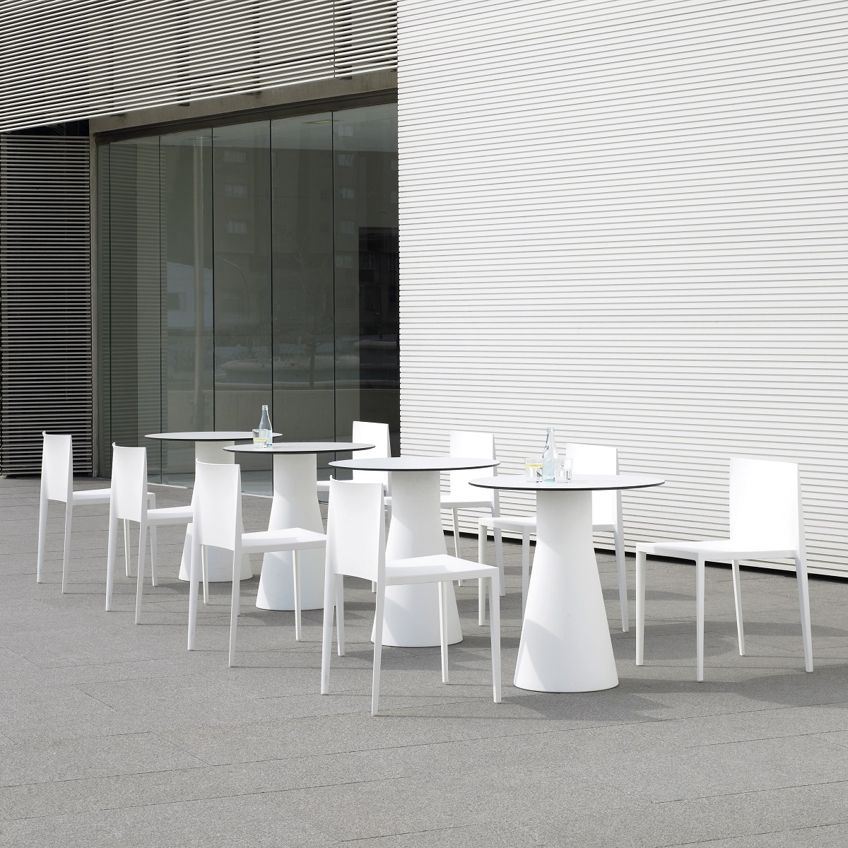 Sail SI1245 Chair stackable Andreu World