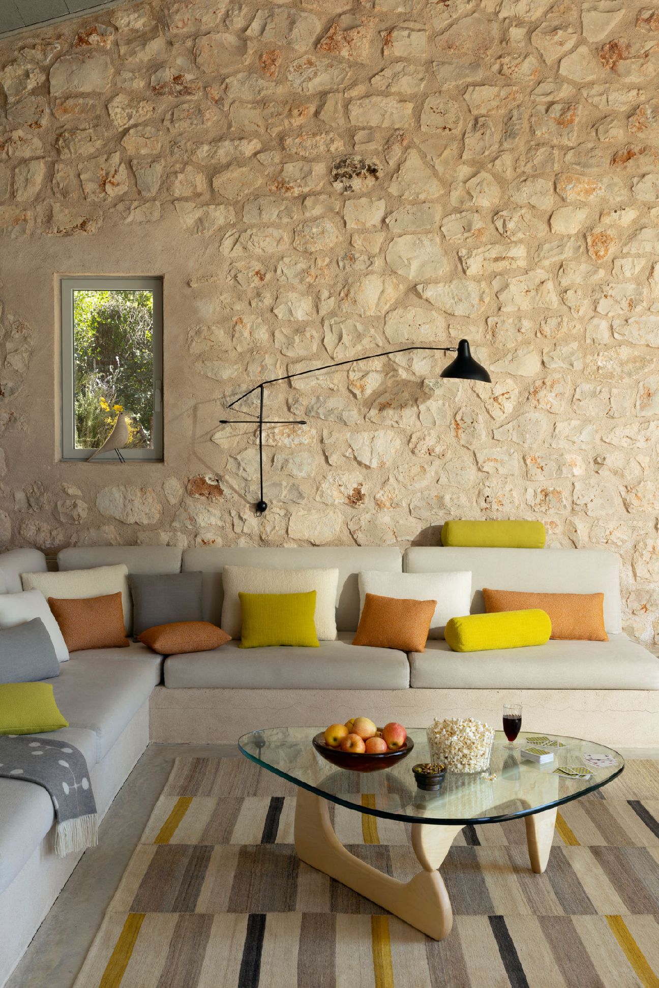 Noguchi Coffee Table Maple Vitra
