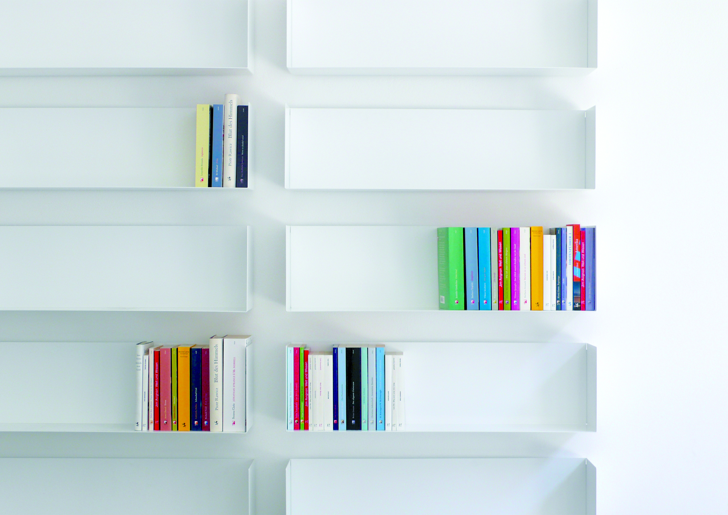 Bags book shelf A Linea1 by Müller Möbelwerkstätten