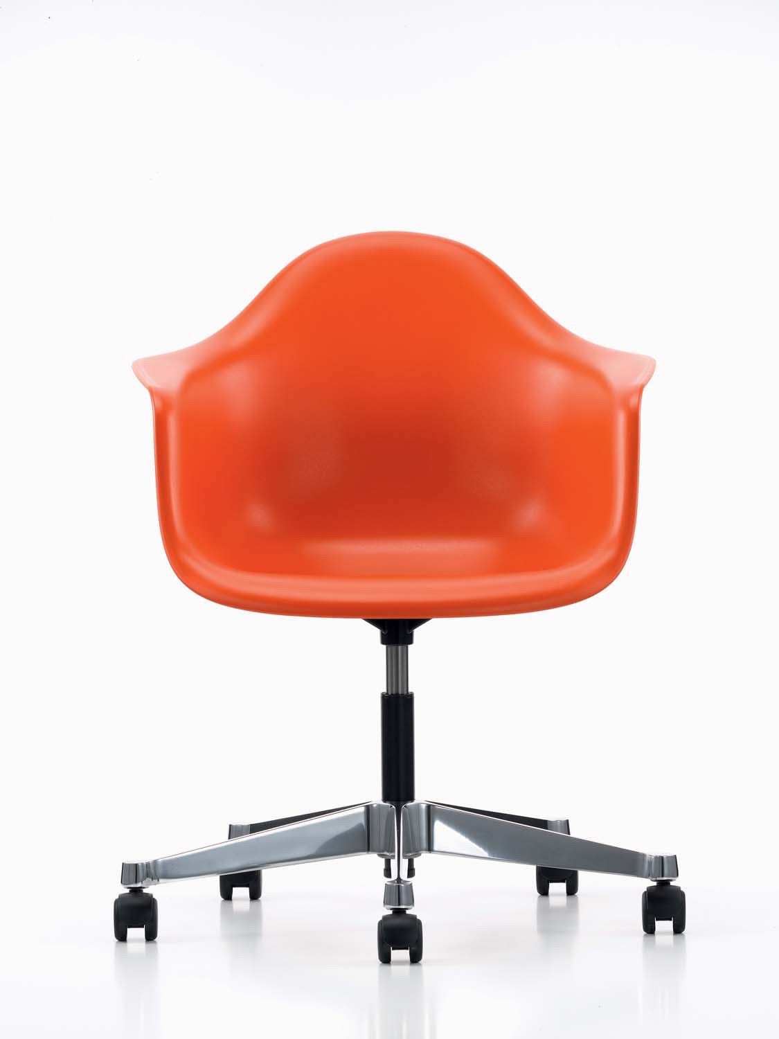 Eames Plastic Arm Chair PACC Chair Vitra
