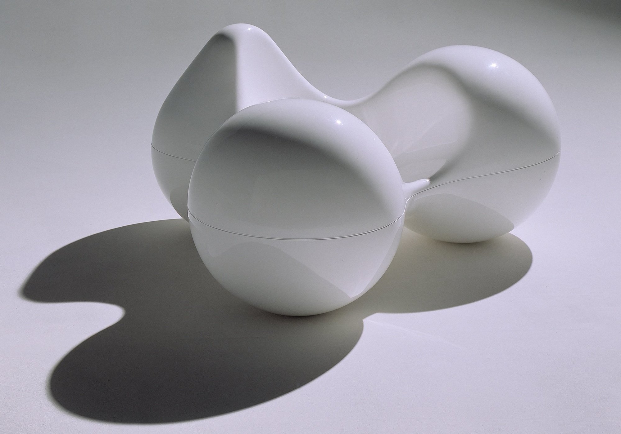 Tomato Chair red Eero Aarnio Originals