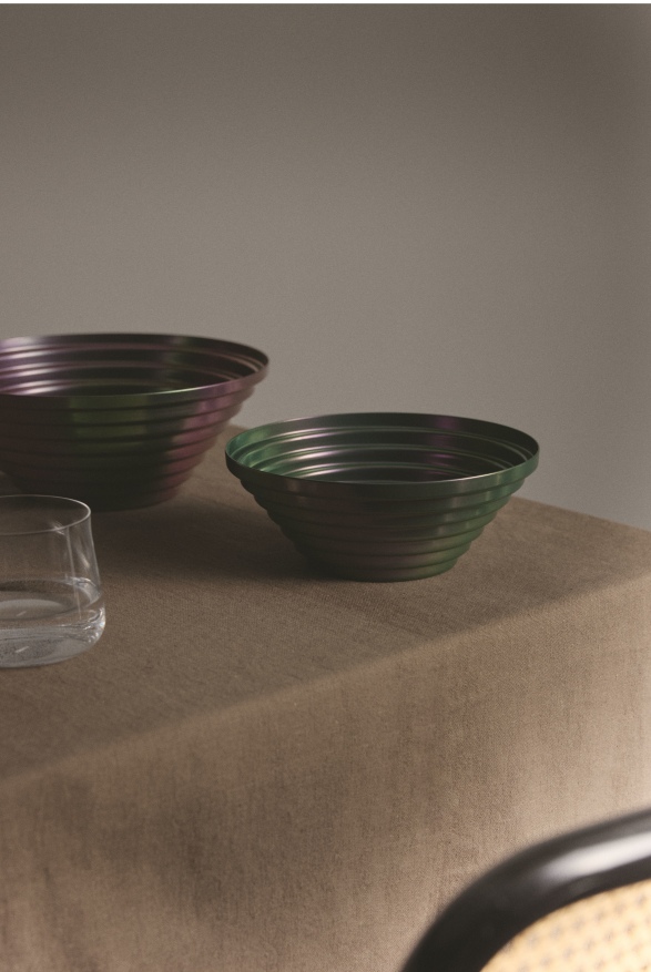 Maya bowl round Ø 25 cm Greenpurple 7320/25GRP Alessi  