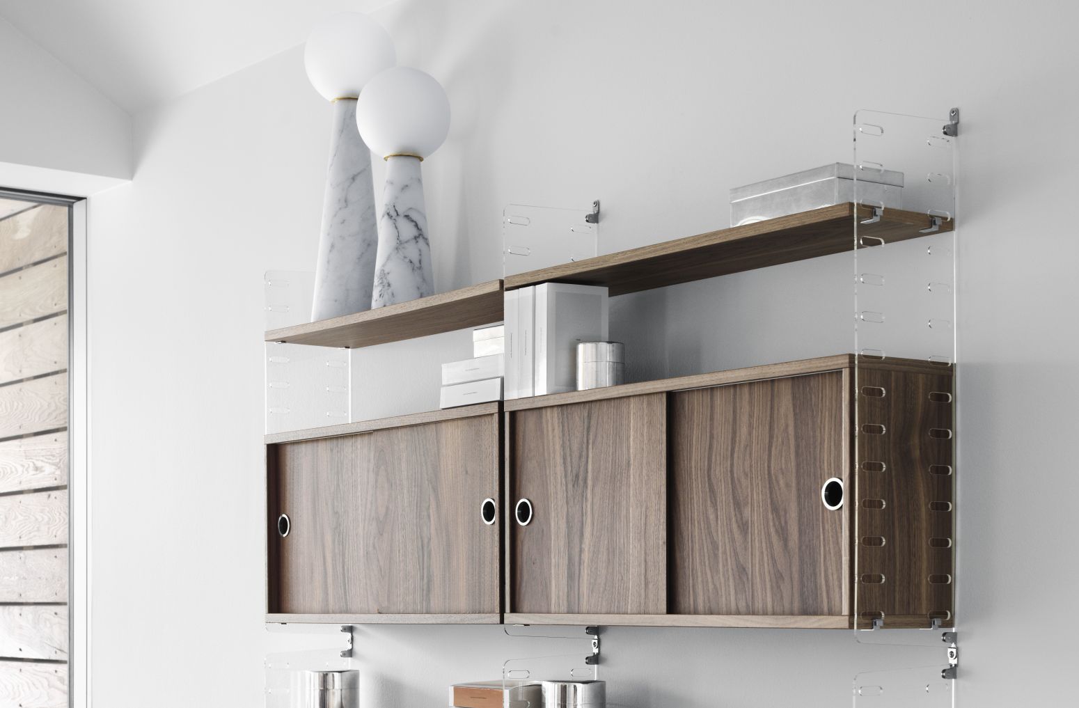 Single Piece Wardrobe Unit with Sliding Doors String Furniture