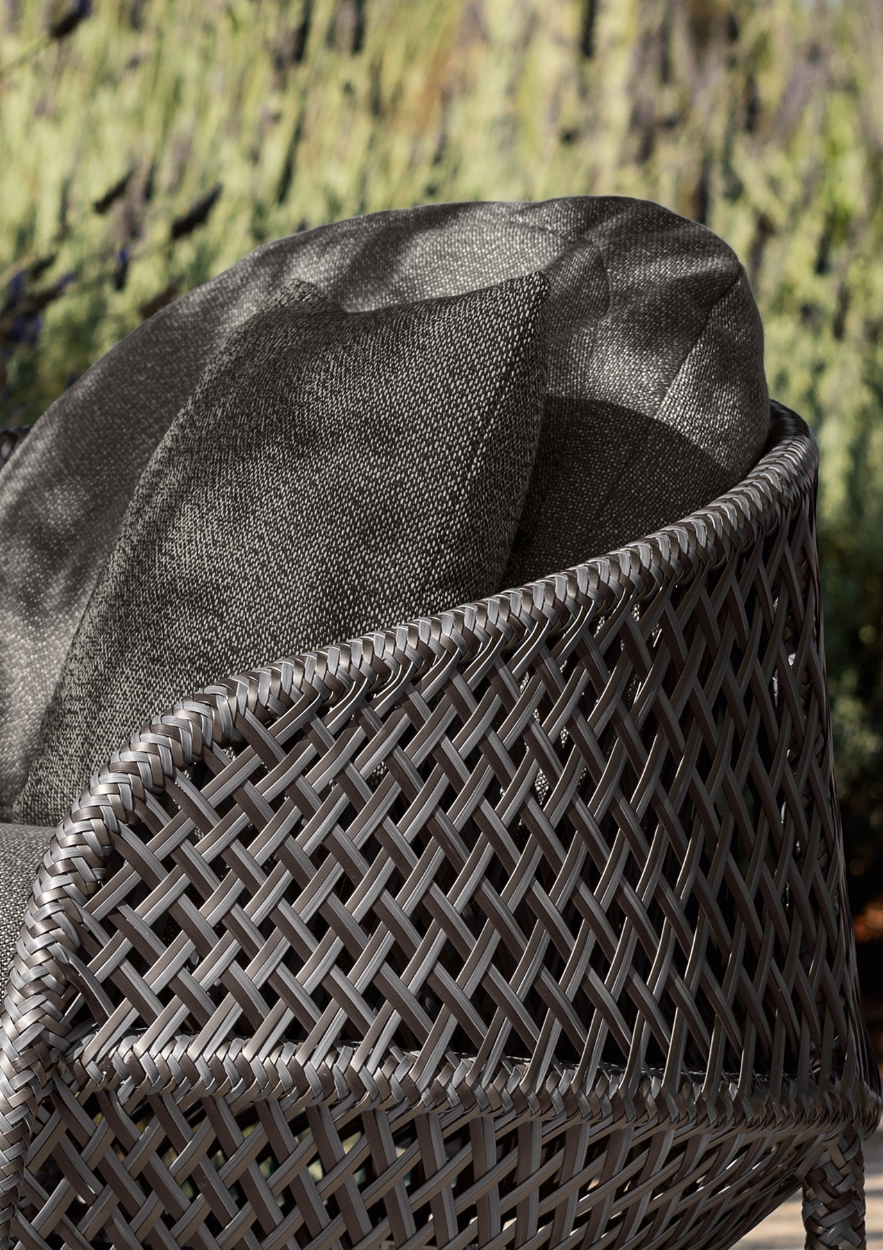 AHNDA Outdoor Armchair Dedon