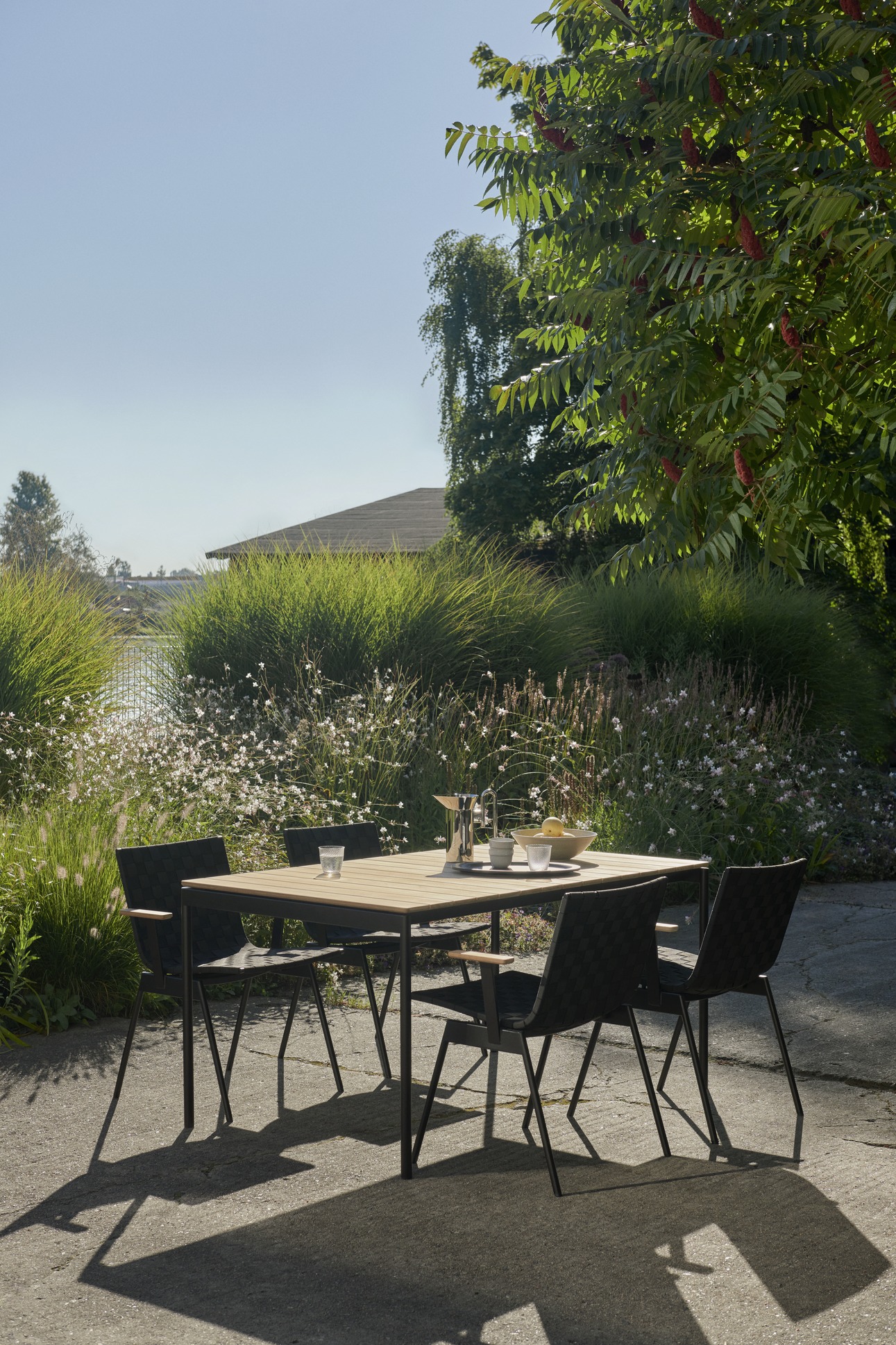 Ville AV34 Outdoor Chair Chair AndTradition