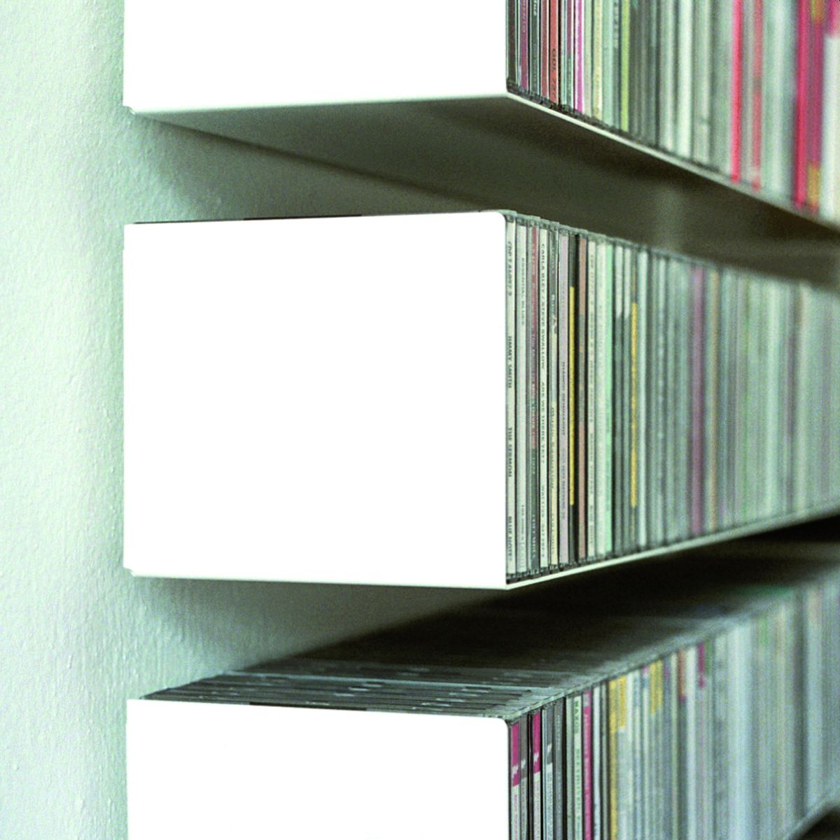 CD shelf Linea1 by Müller Möbelwerkstätten