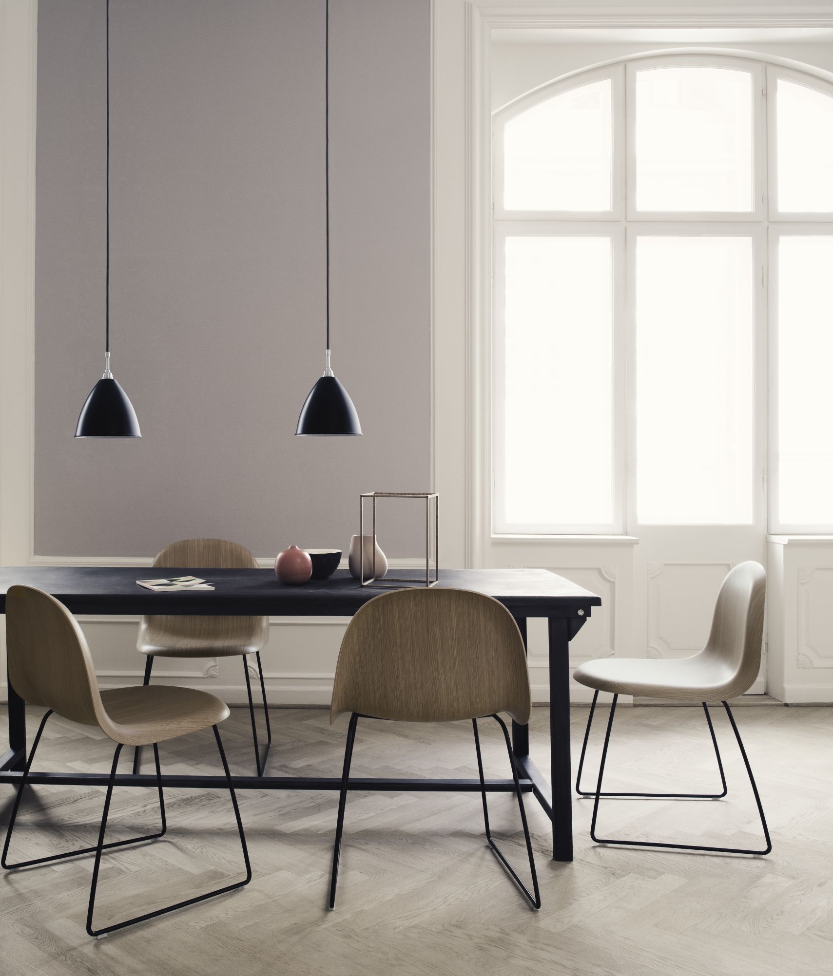 3D Dining Chair Oak - Sledge Base Steel - Plastic Glides Gubi