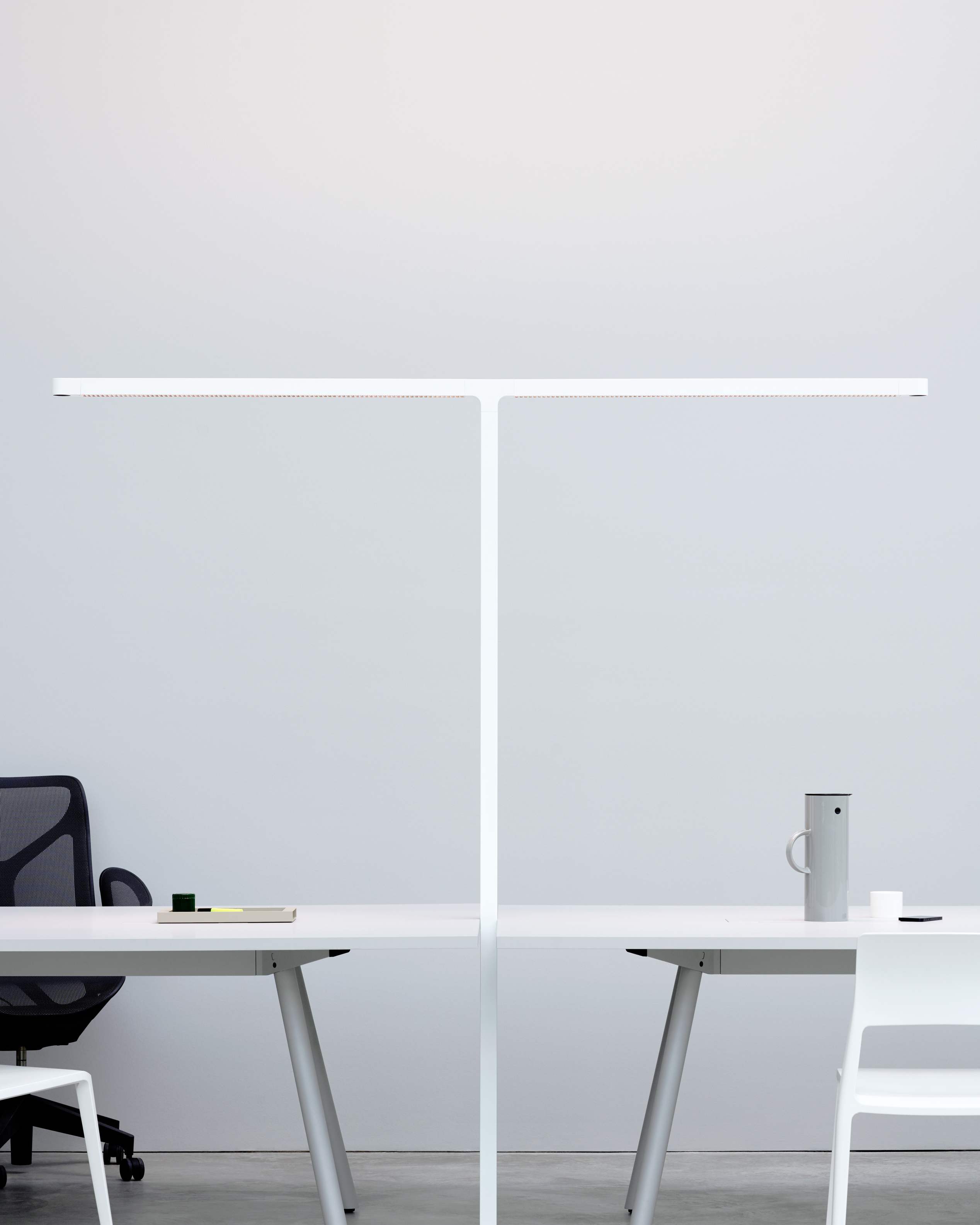 Team Cowork Floor Lamp Grau