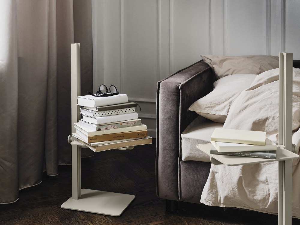 Museum Sidetable Adjustable in Height String Furniture