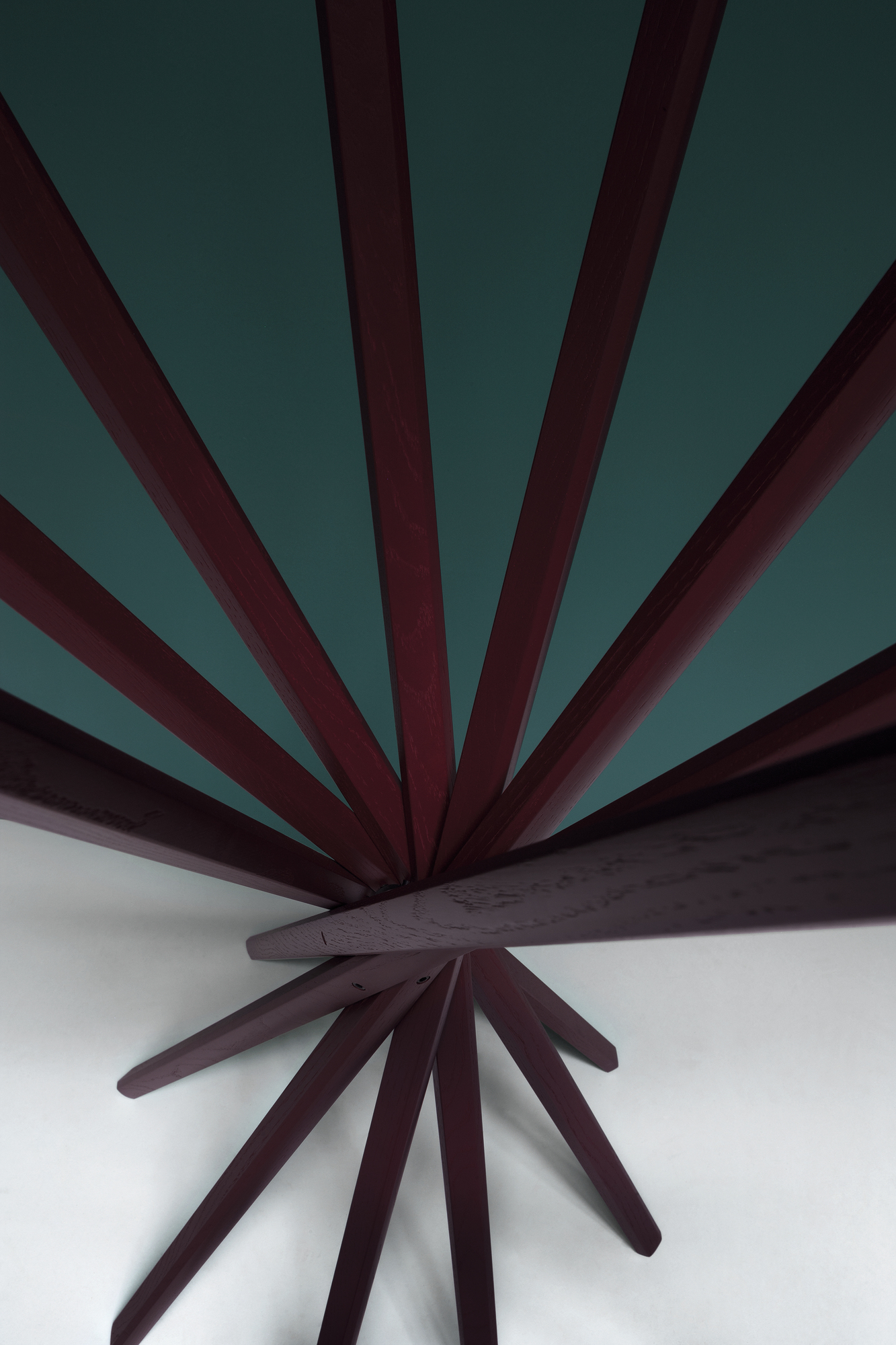 Sciangai Clothes Stand natural colored ash Zanotta