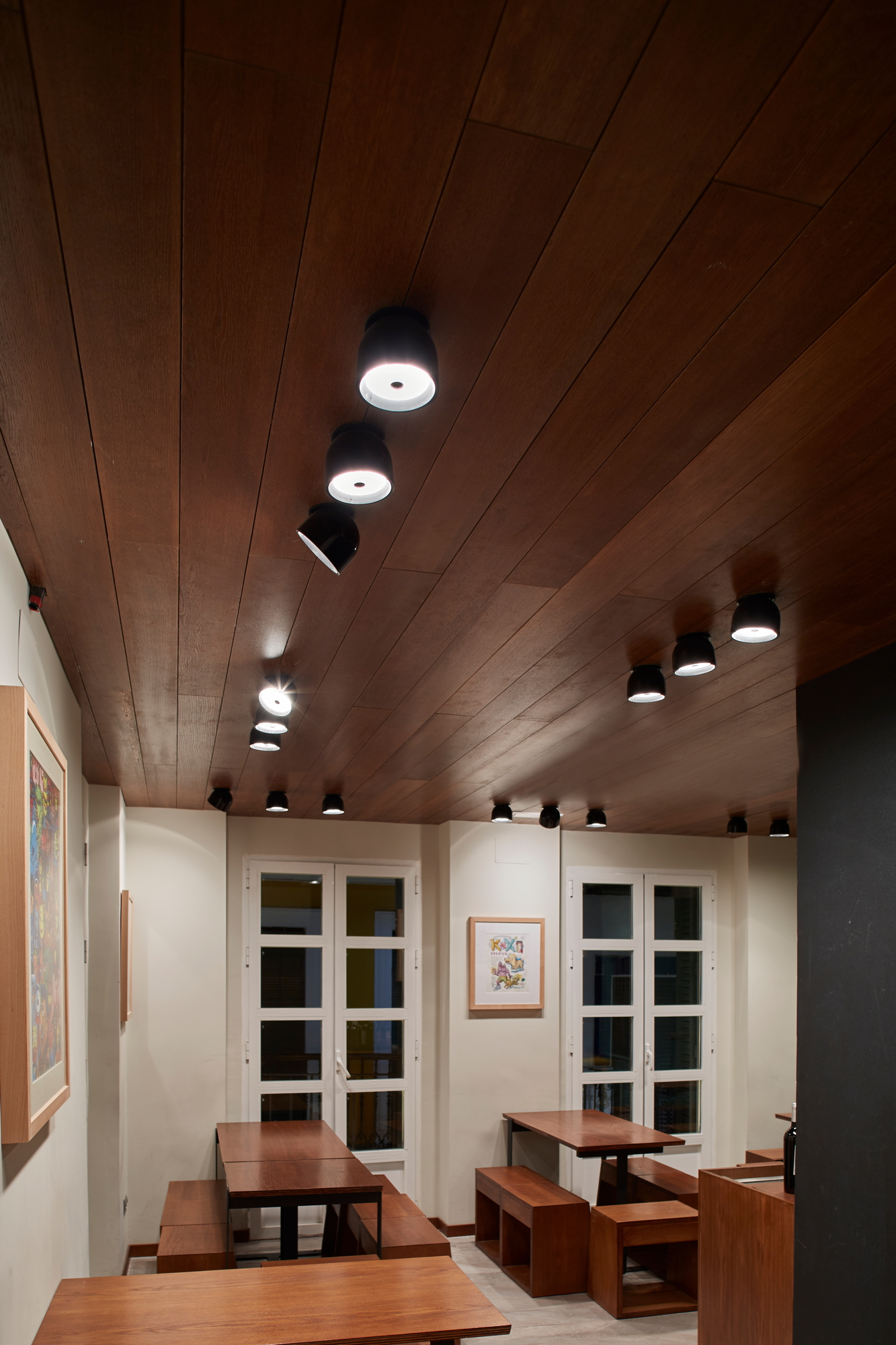Wan C/W Ceiling and wall lamp Flos