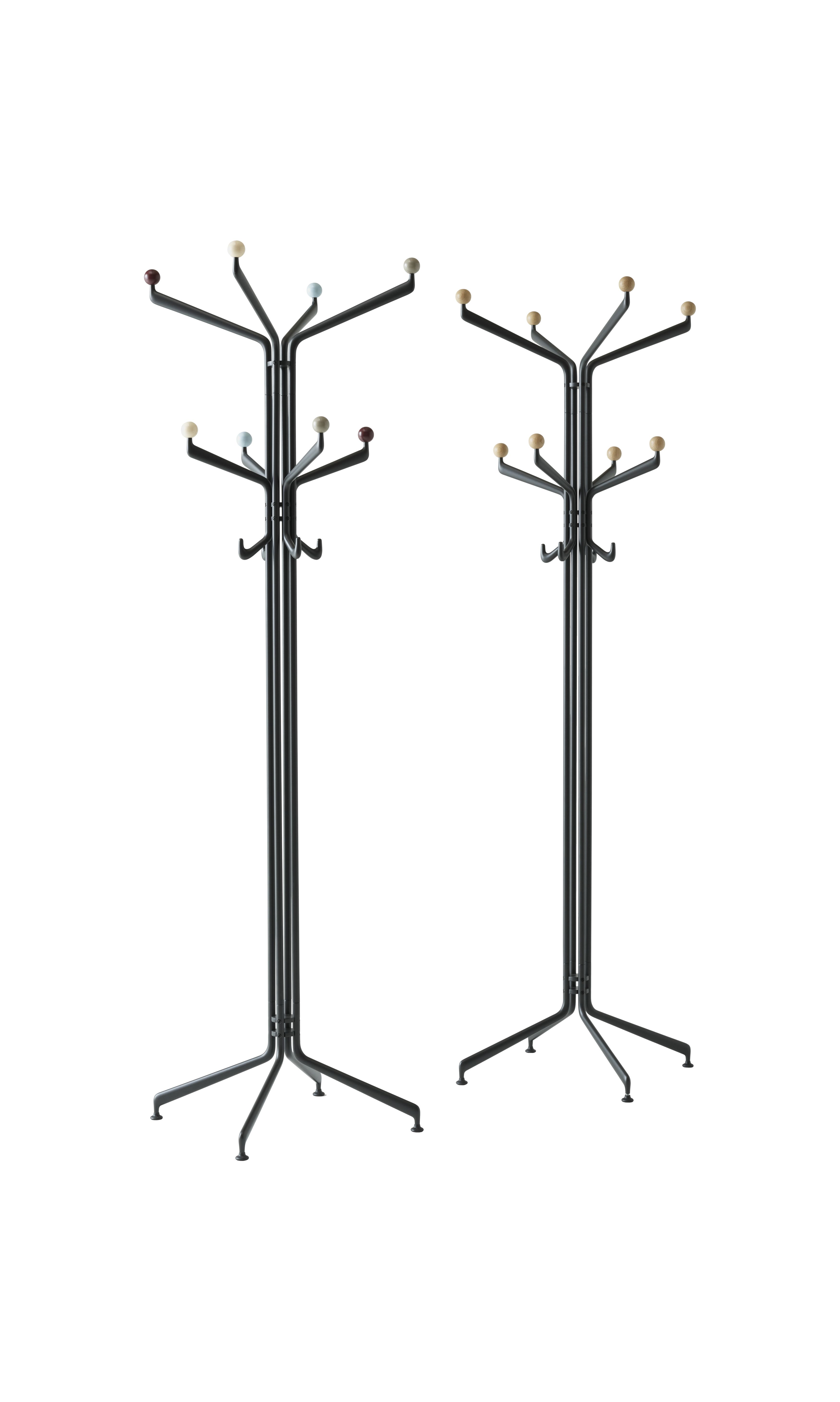 Capture SC77 Coat rack AndTradition