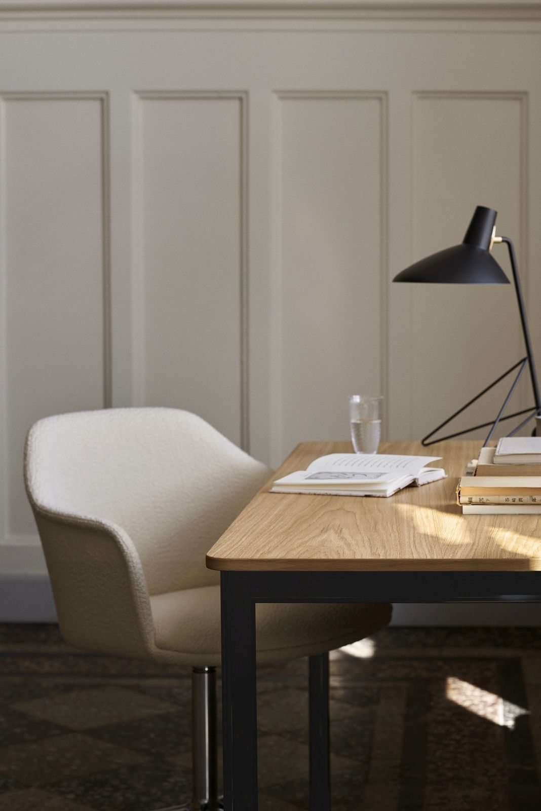Tripod HM9 Table lamp AndTradition