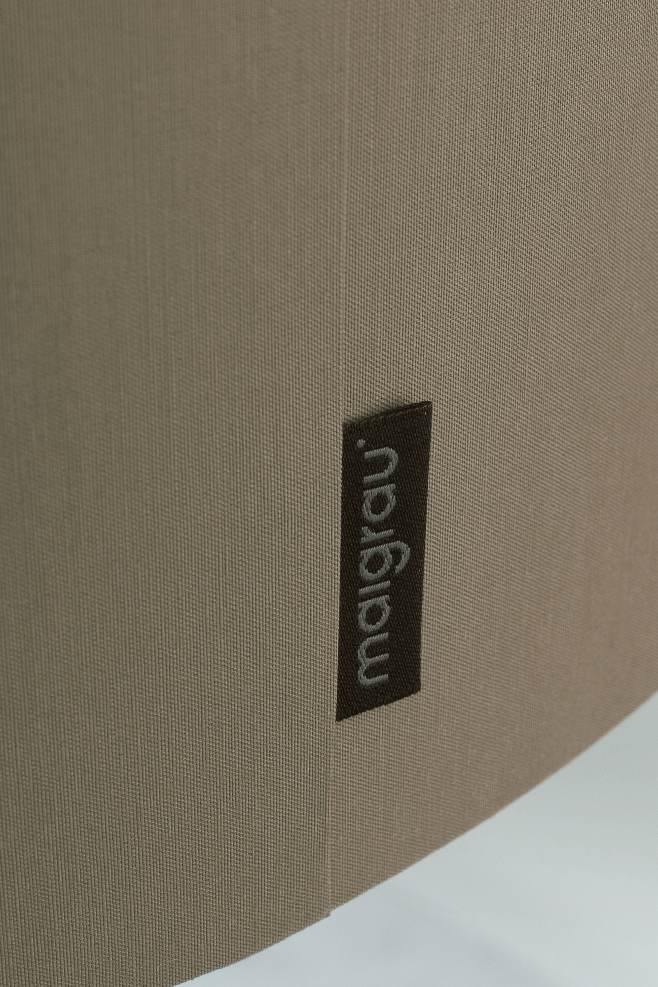 Luca floor lamp natural oak / white Maigrau