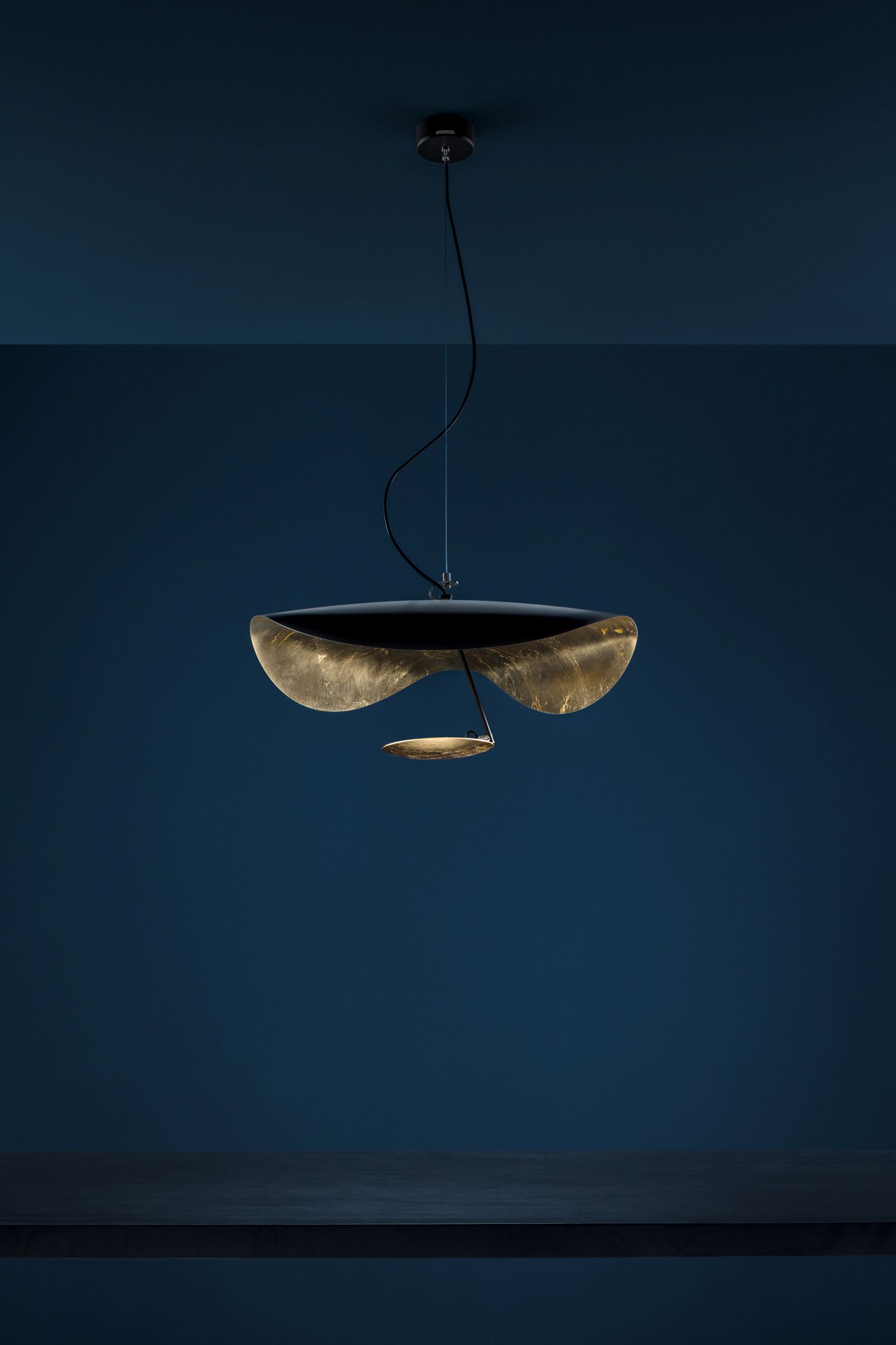 Lederam Manta S1 pendant lamp Catellani & Smith