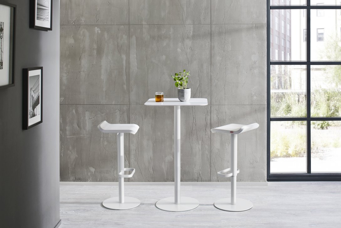 ED 105 Indoor bar table Moree