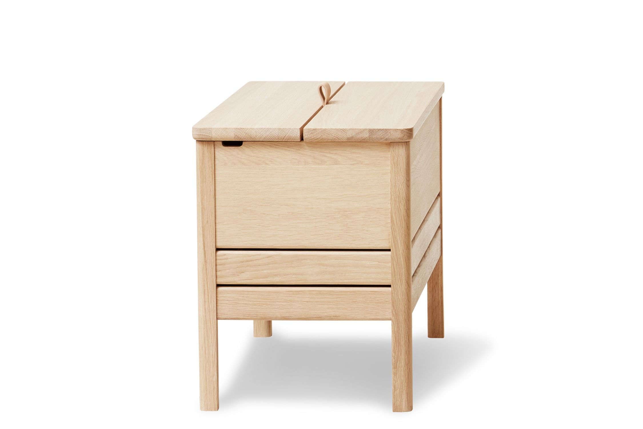 A Line Chest Bench 68 Oak white oiled Form & Refine