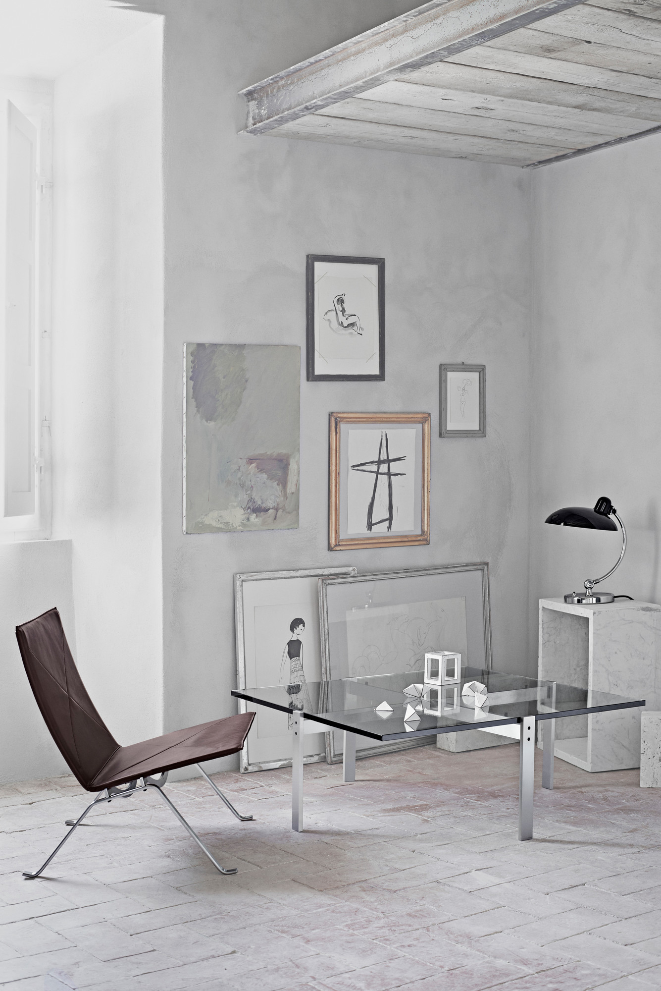 6631 T Luxus Table lamp KAISER idell Fritz Hansen white