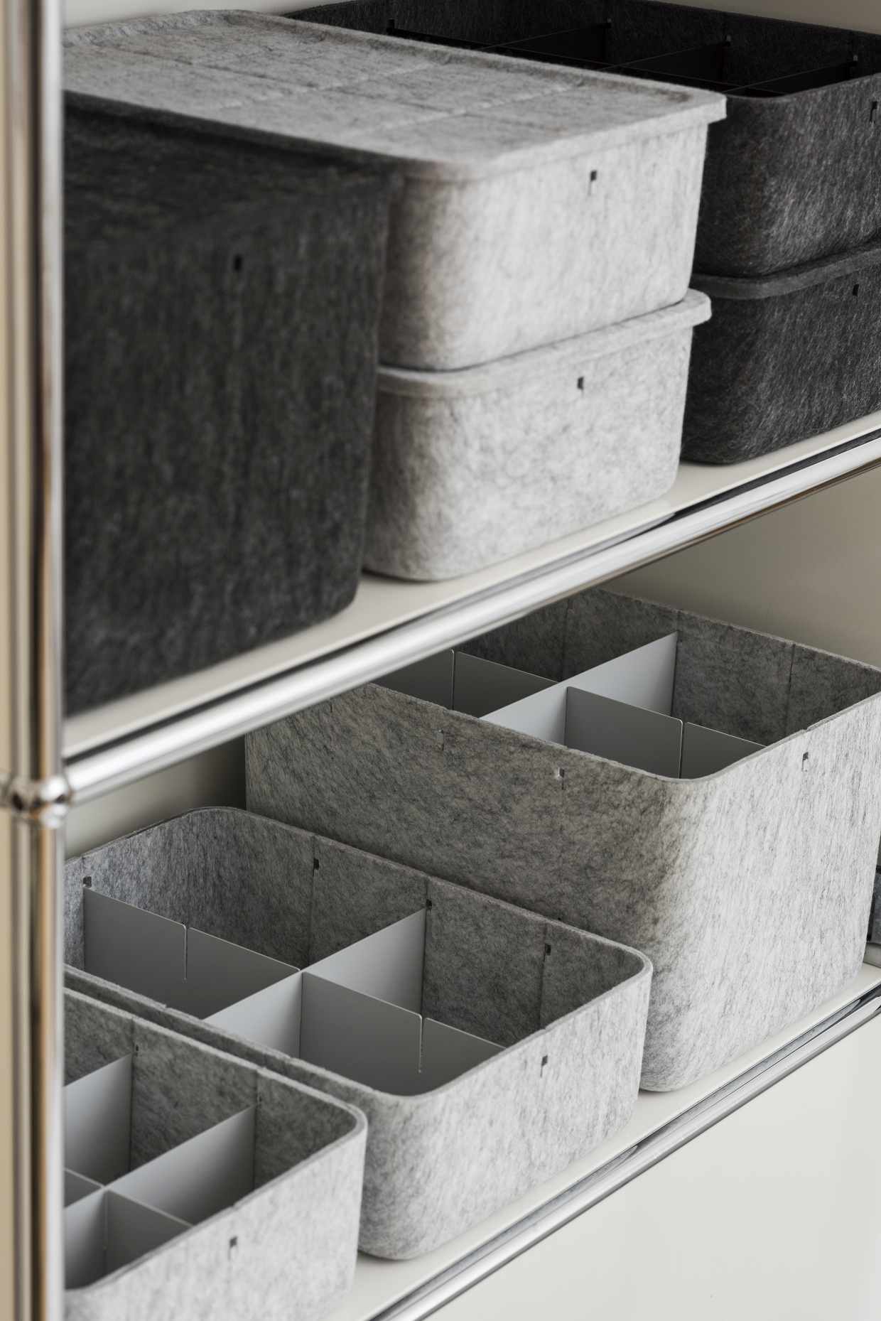 USM Haller Inos box deep with tray