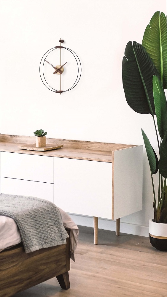 Micro Barcelona Wall Clock nomon
