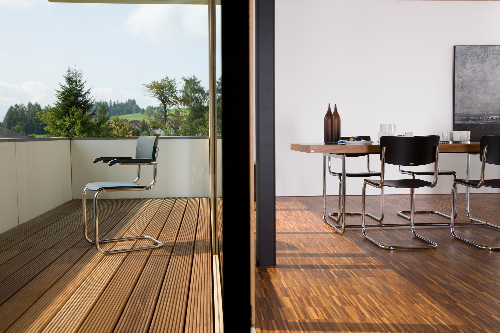 S 43 F Tubular steel Classic cantilever Thonet
