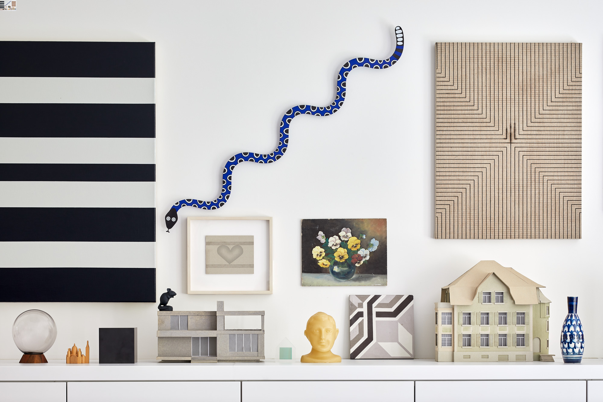 Metal Wall Relief Magic Snake Vitra