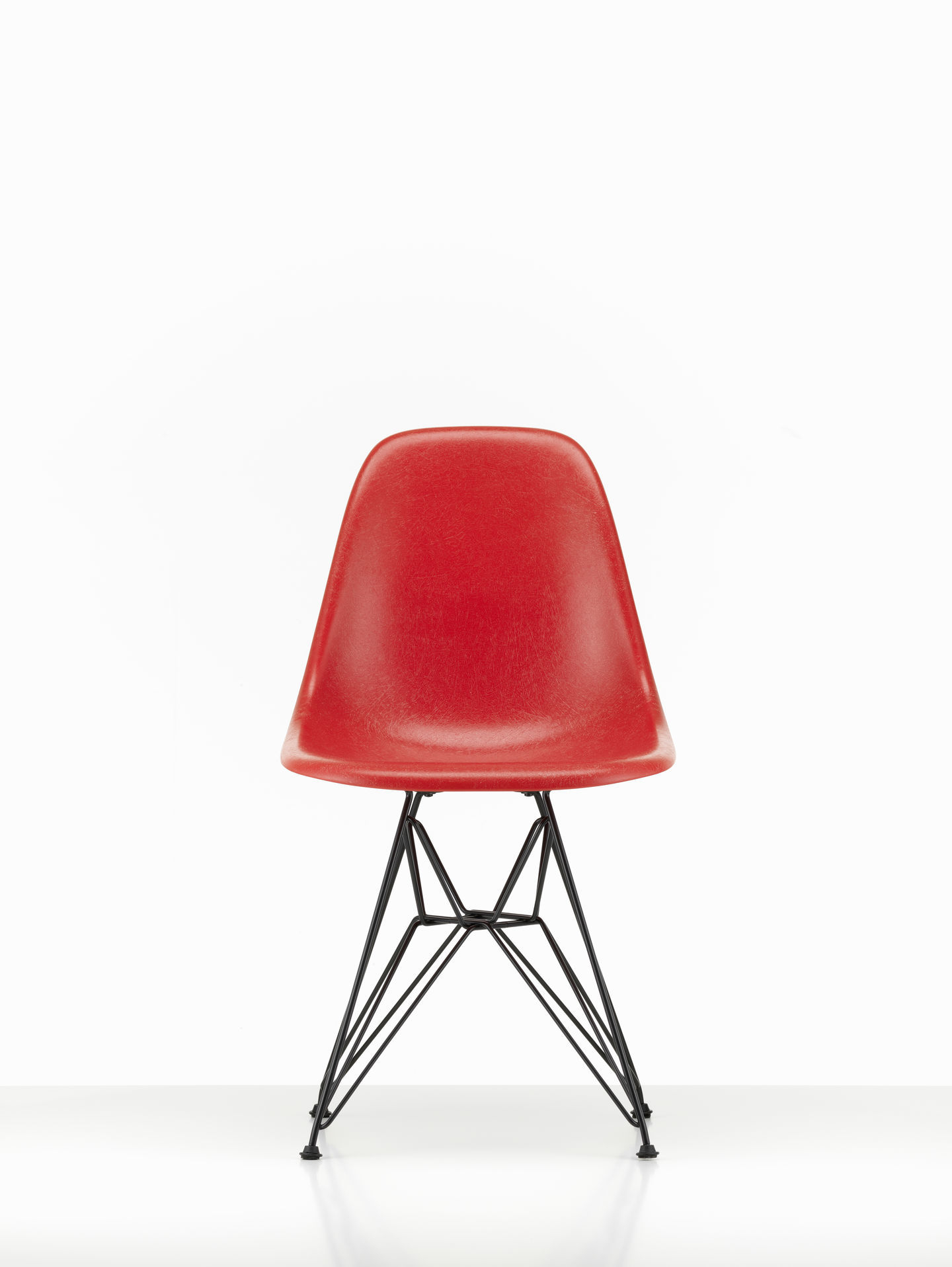 Eames Fibreglass Chair DSR Chair Vitra