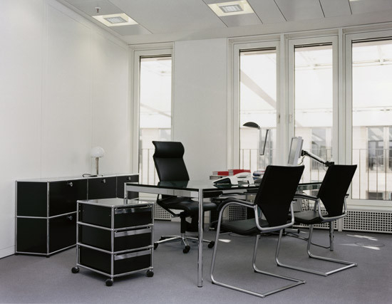 USM Haller Table 175 x 75 cm pearl grey QUICK SHIP