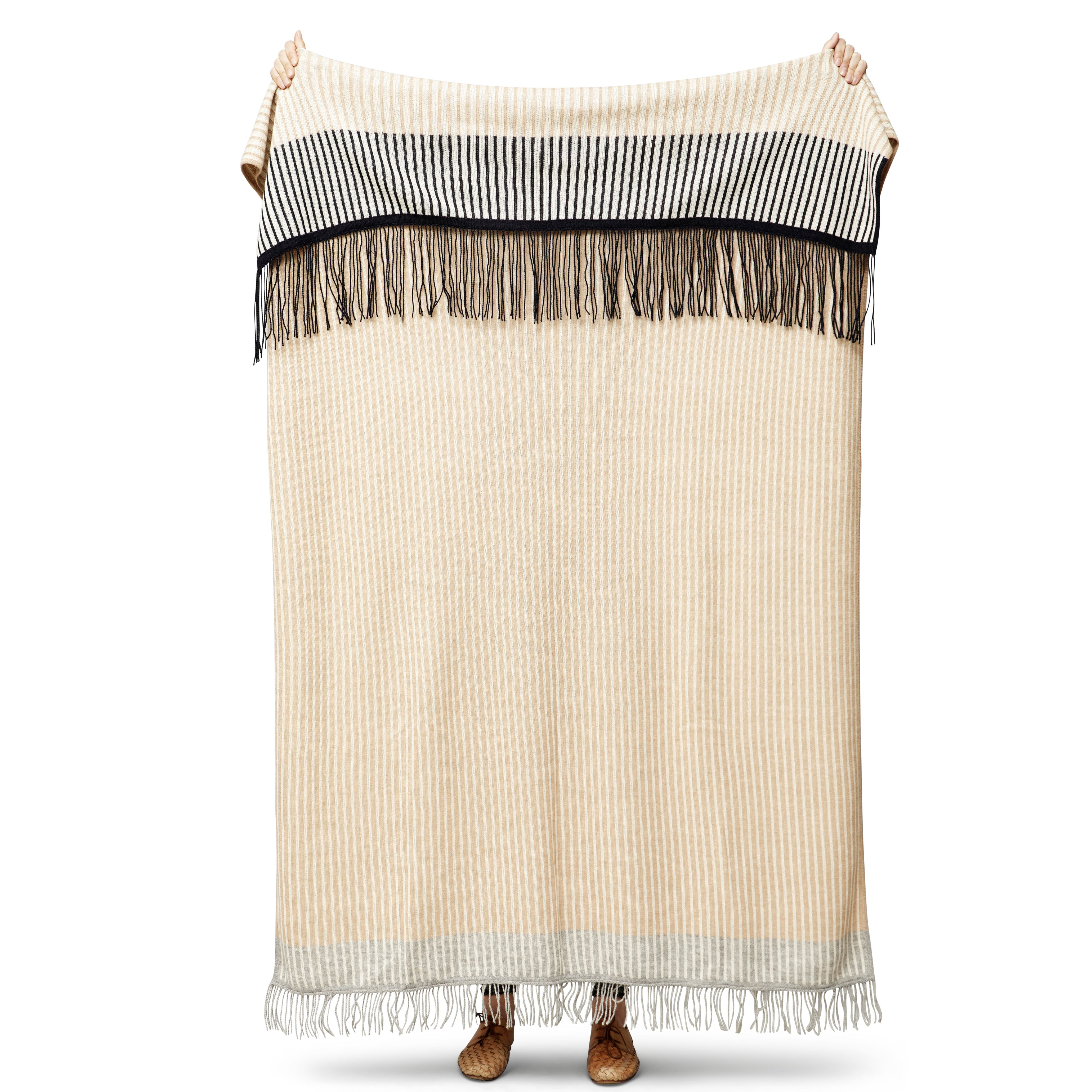 Aymara blanket 190x130 Form & Refine SINGLE PIECE