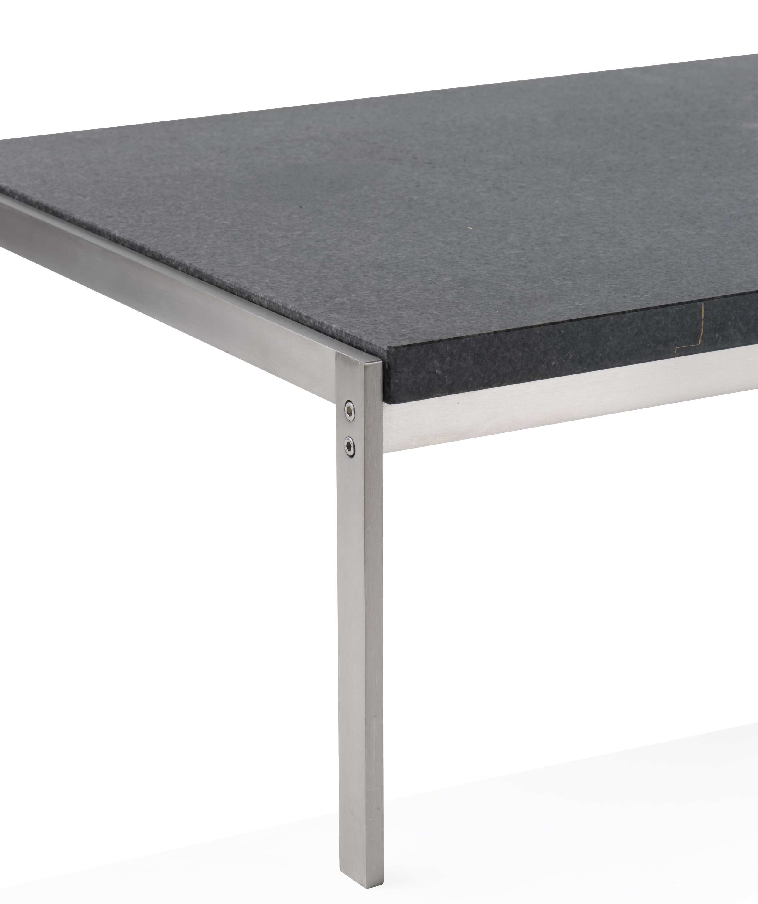 PK62 / PK 62 Coffee table Fritz Hansen 