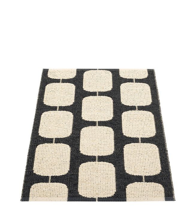 Sten Plastic carpet 70x100 cm Pappelina Black/Cream