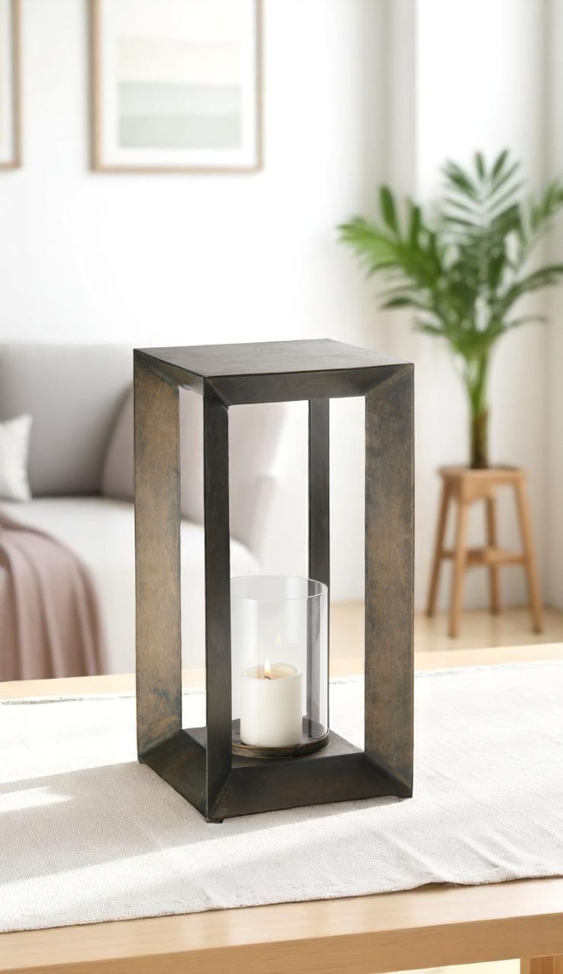 Estate lantern Philippi