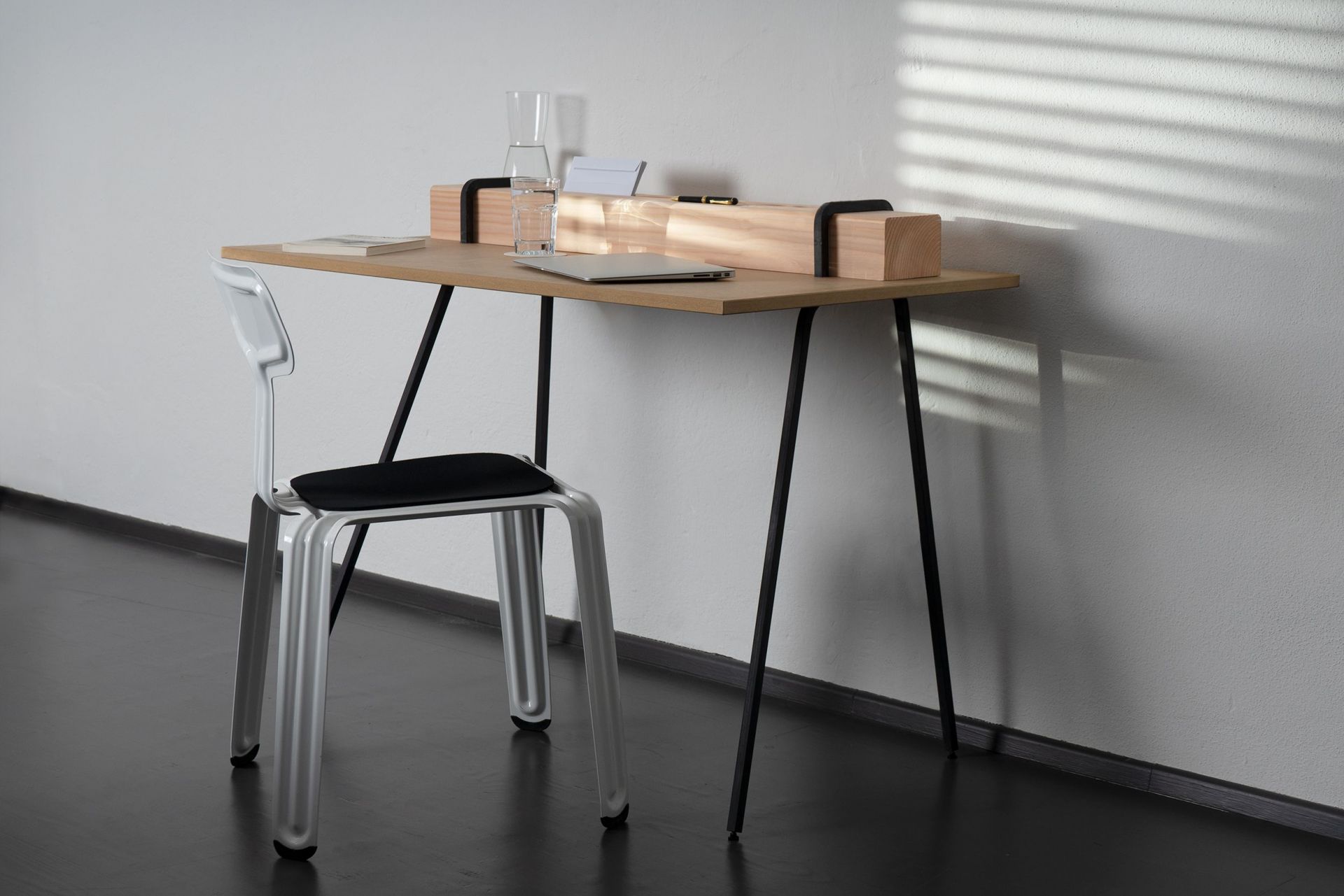 Kurt Desk Nils Holger Moormann