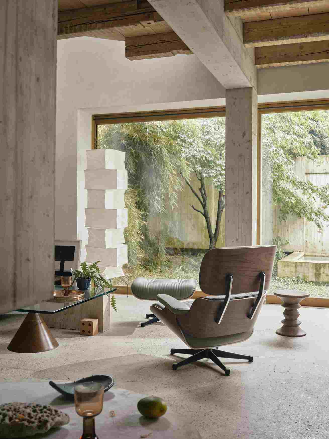 Eames Stools C Stool Vitra NEW VERSION 