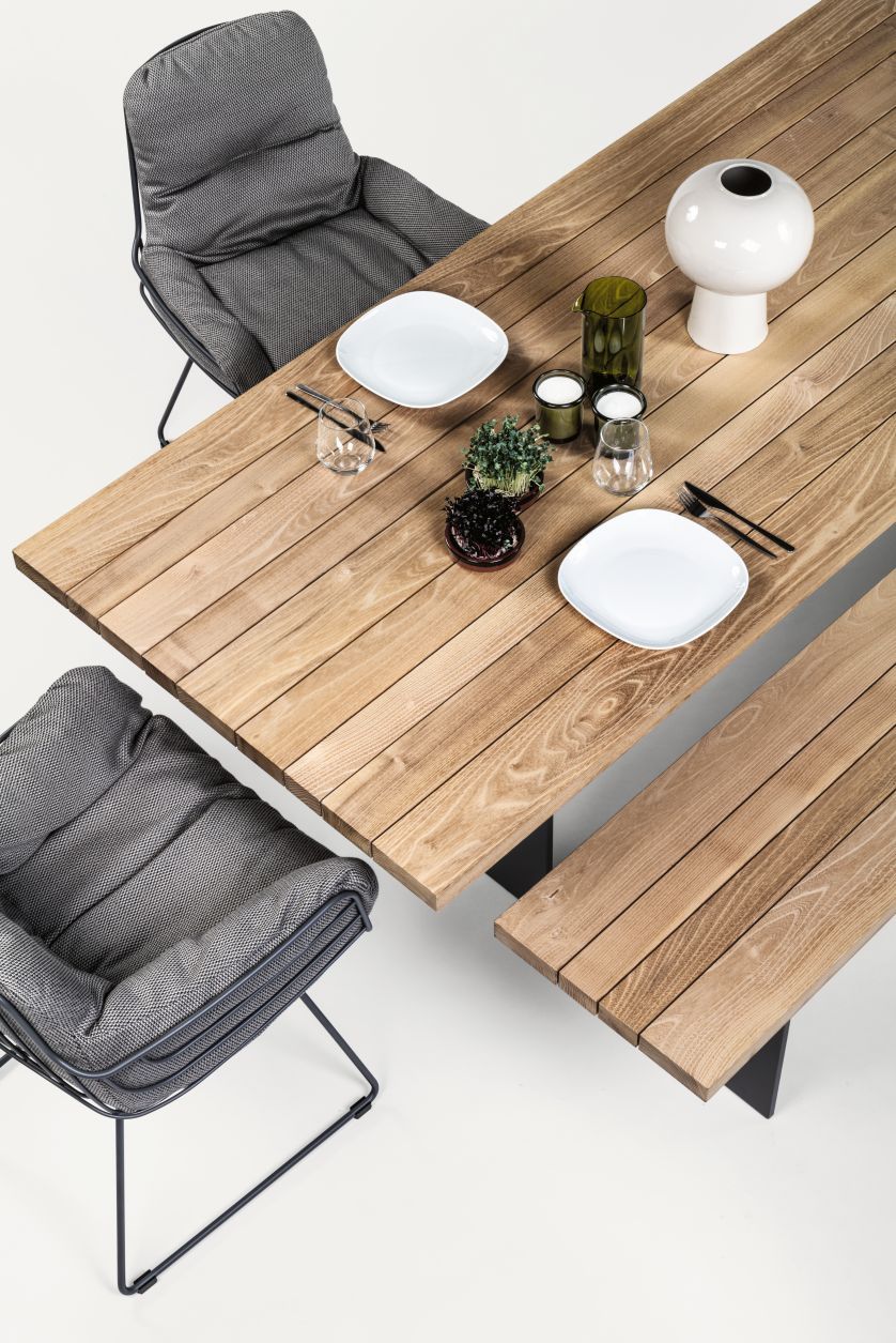 SC 48 Outdoor bench Brushed oiled acacia Janua 