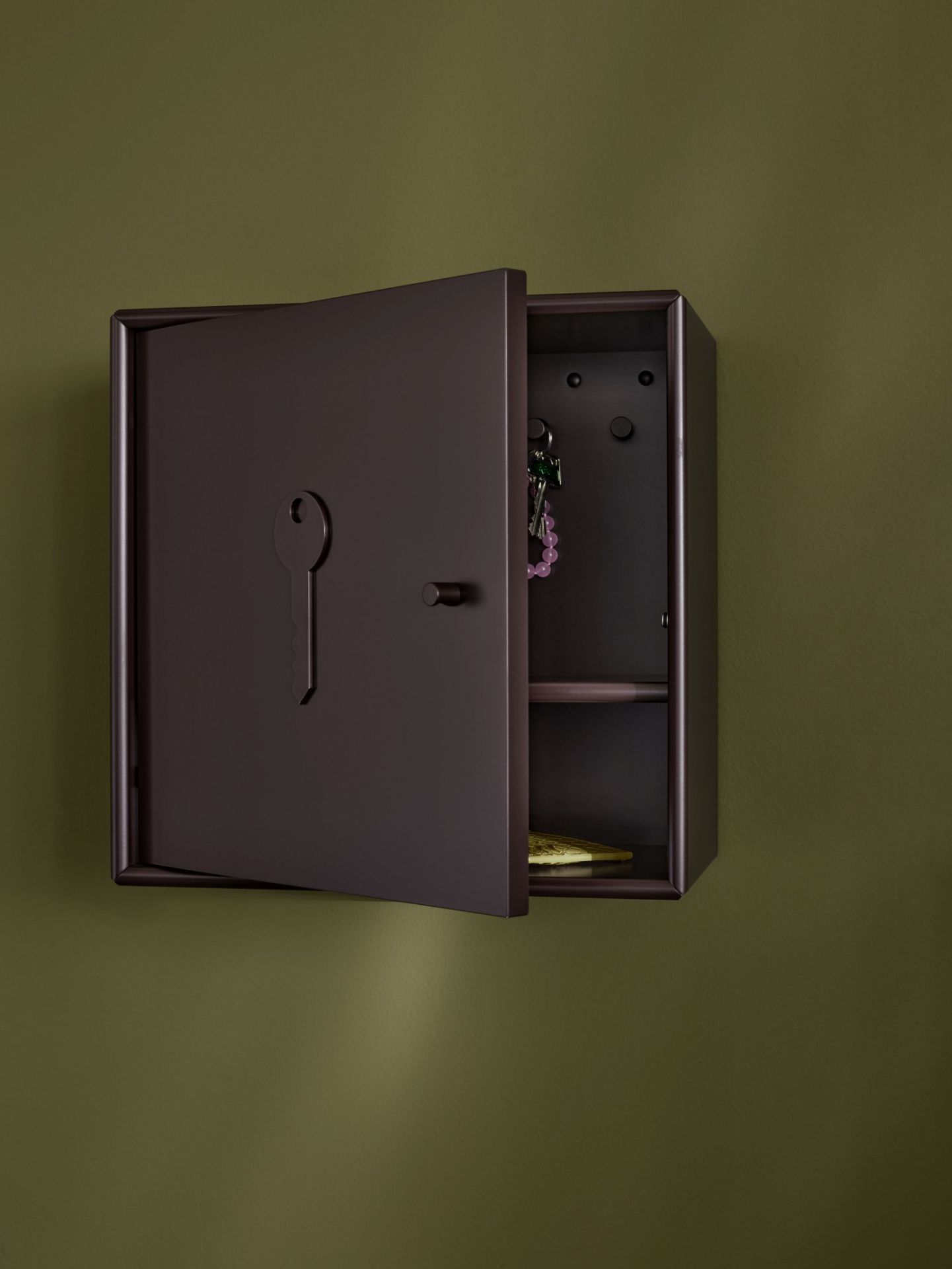Unlock Key cabinet Truffle Montana QUICK SHIP