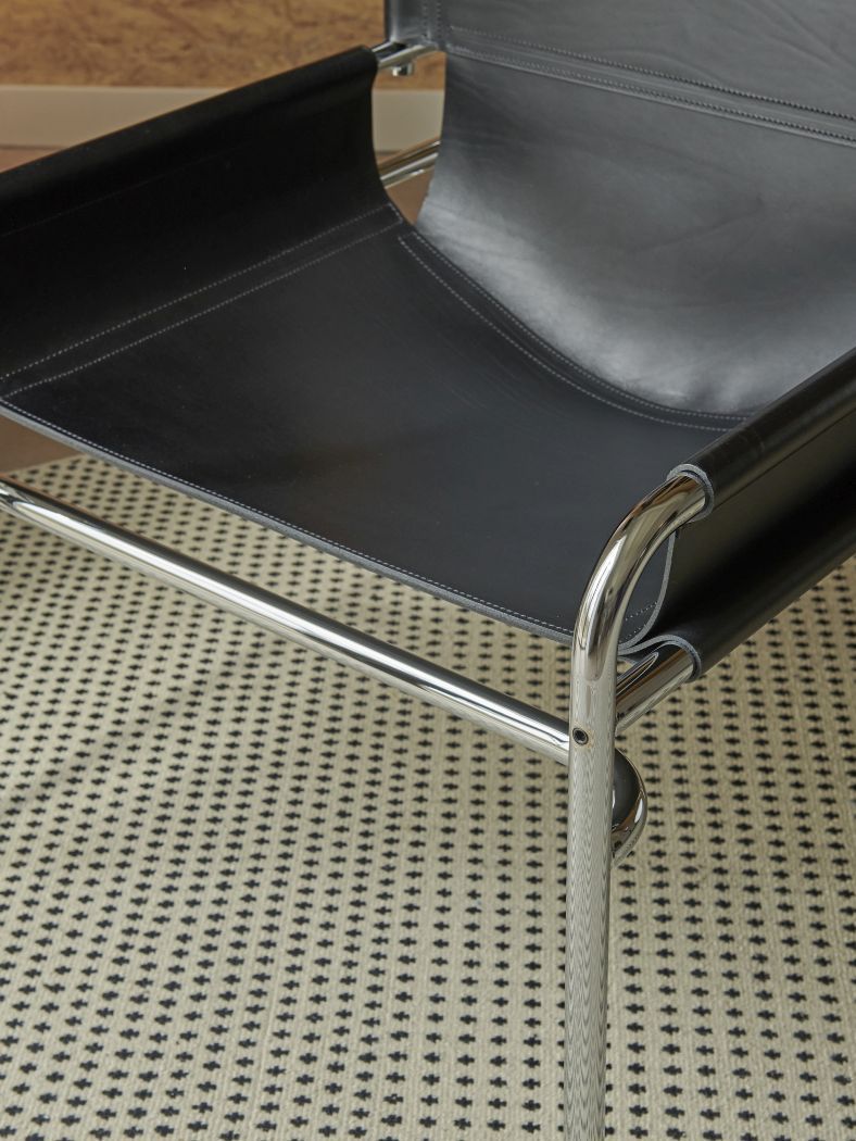 SZ 14 Armchair Spectrum
