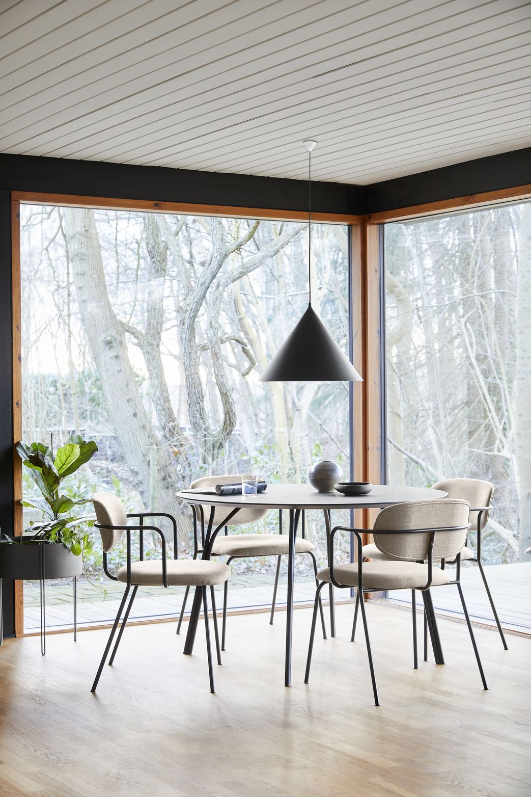 Annular Pendant Light L Woud Black