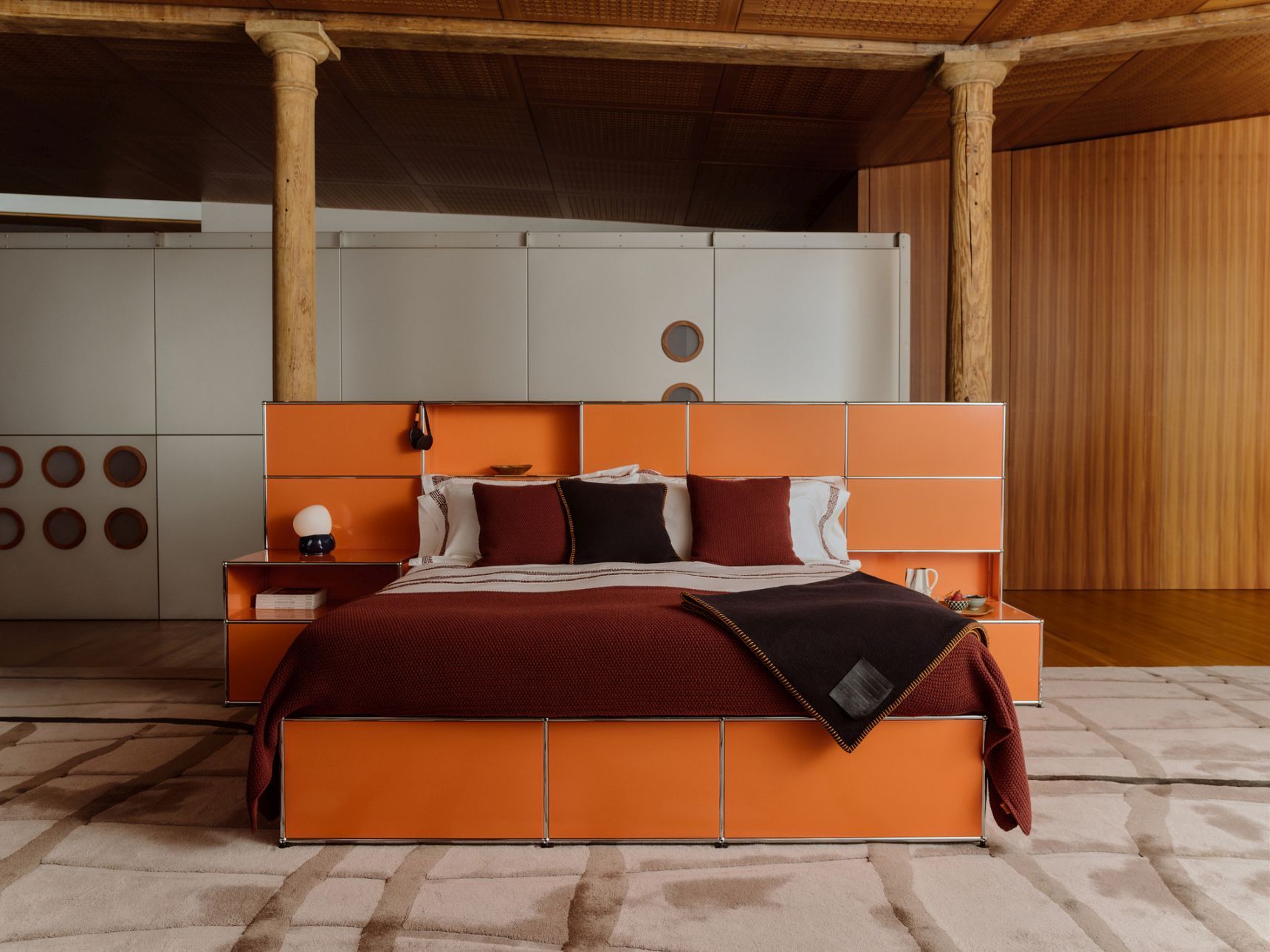 Mansa bed USM Haller x Armando Cabral